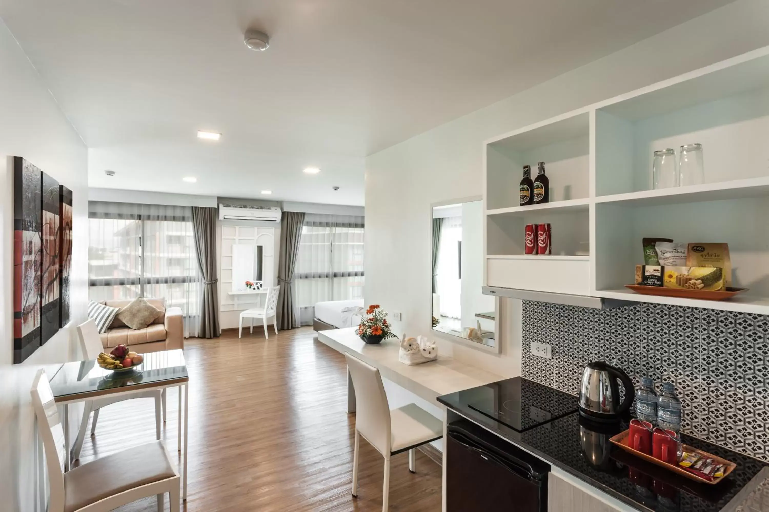 One-Bedroom Suite in Cmor by Recall Hotels SHA Extra Plus One-Bedroom Suite in Cmor by Recall Hotels SHA Extra Plus