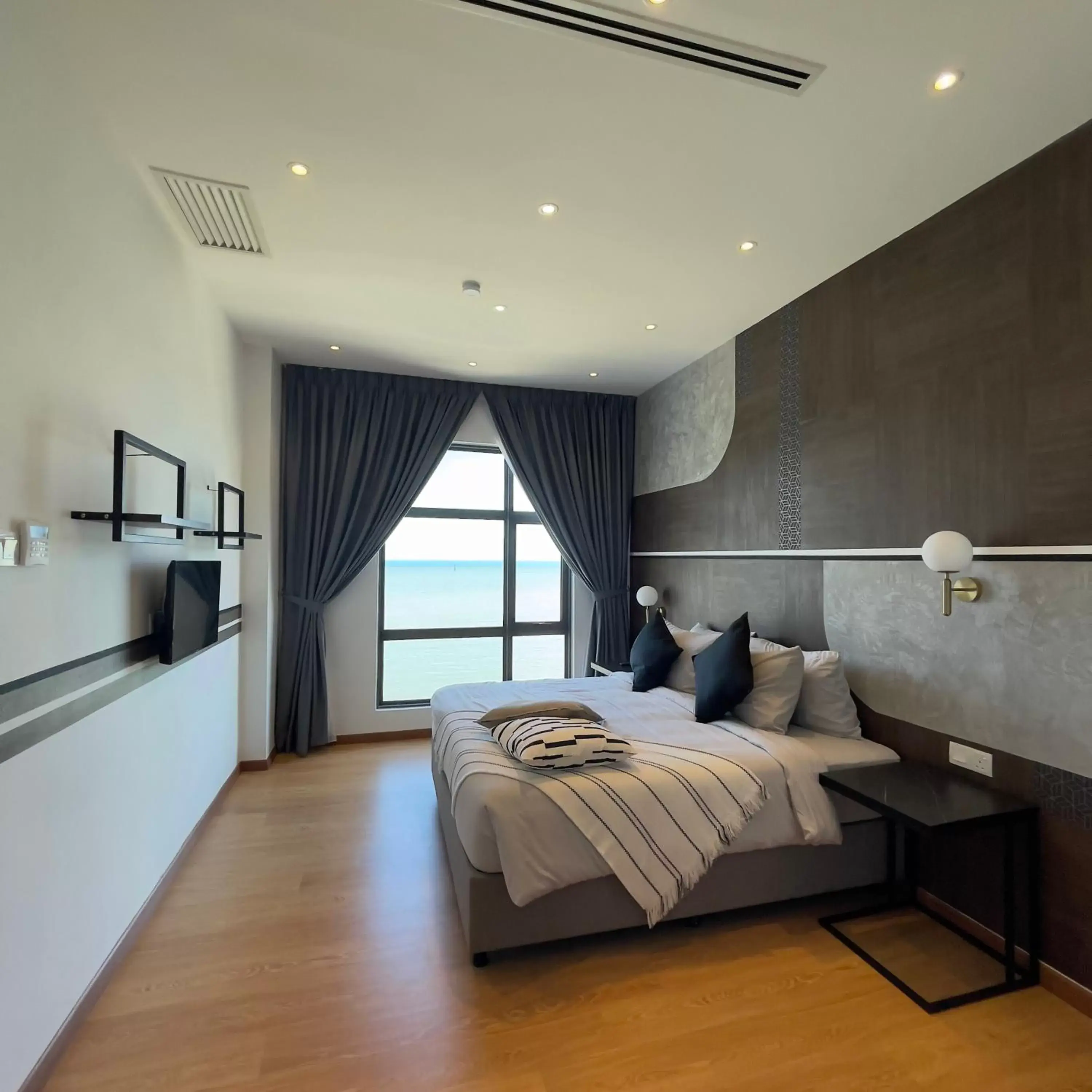 Regal Ocean View Suite in Swiss-Belhotel Kuantan Regal Ocean View Suite in Swiss-Belhotel Kuantan