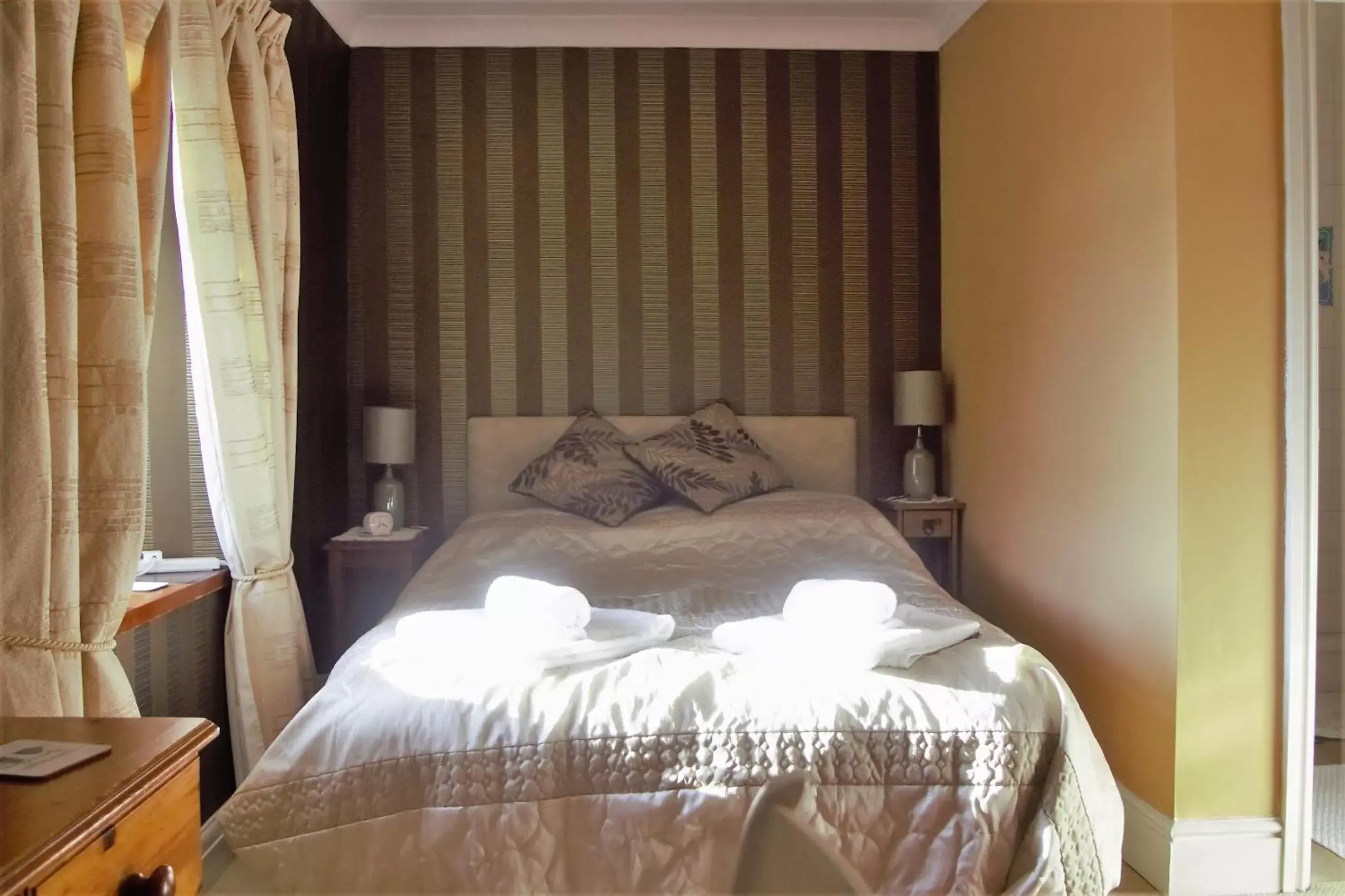 Family Room with Private Bathroom in Plas Newydd Farm Family Room with Private Bathroom in Plas Newydd Farm