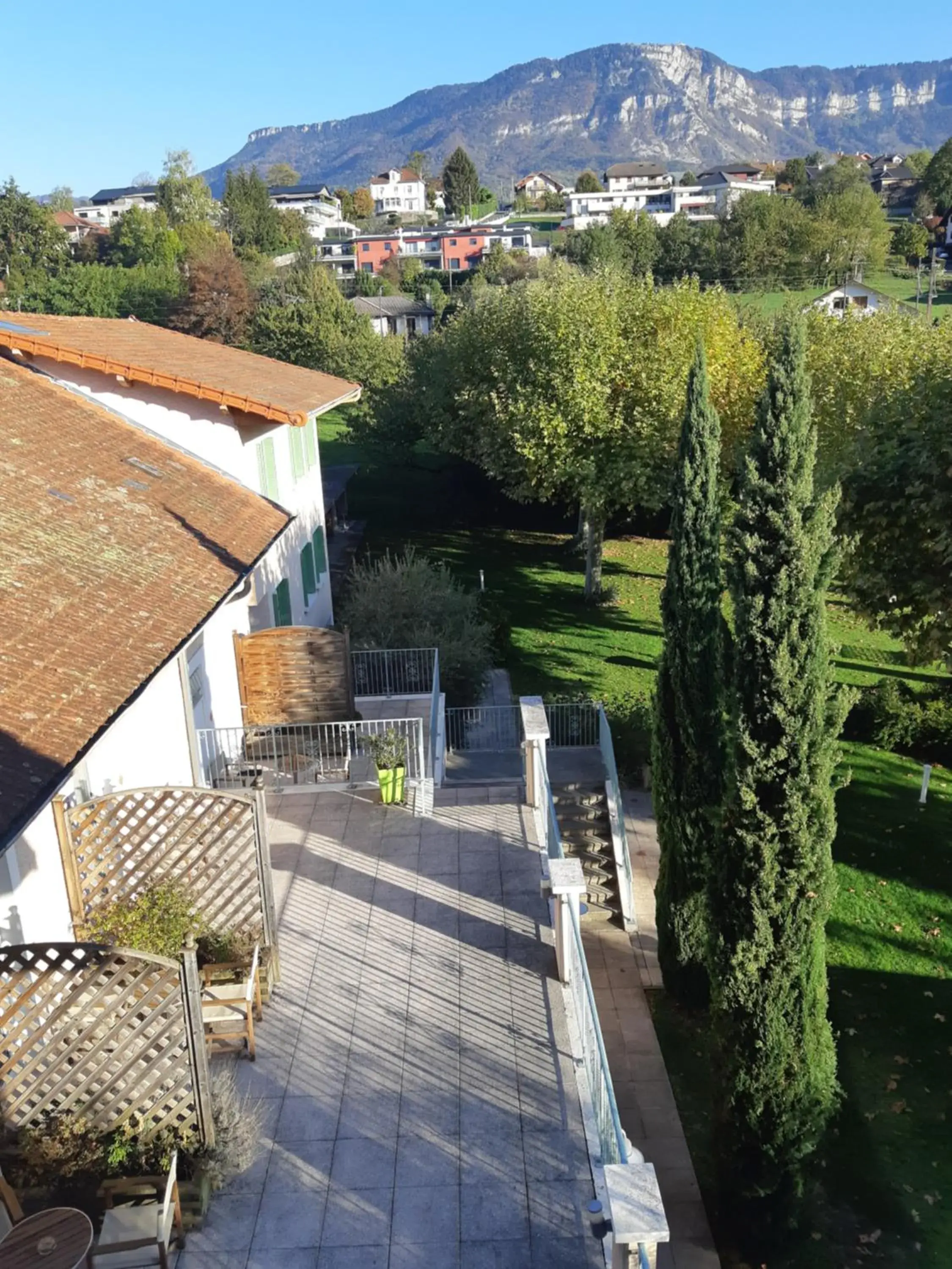 Comfort Double Room in Logis Auberge Saint Simond Comfort Double Room in Logis Auberge Saint Simond