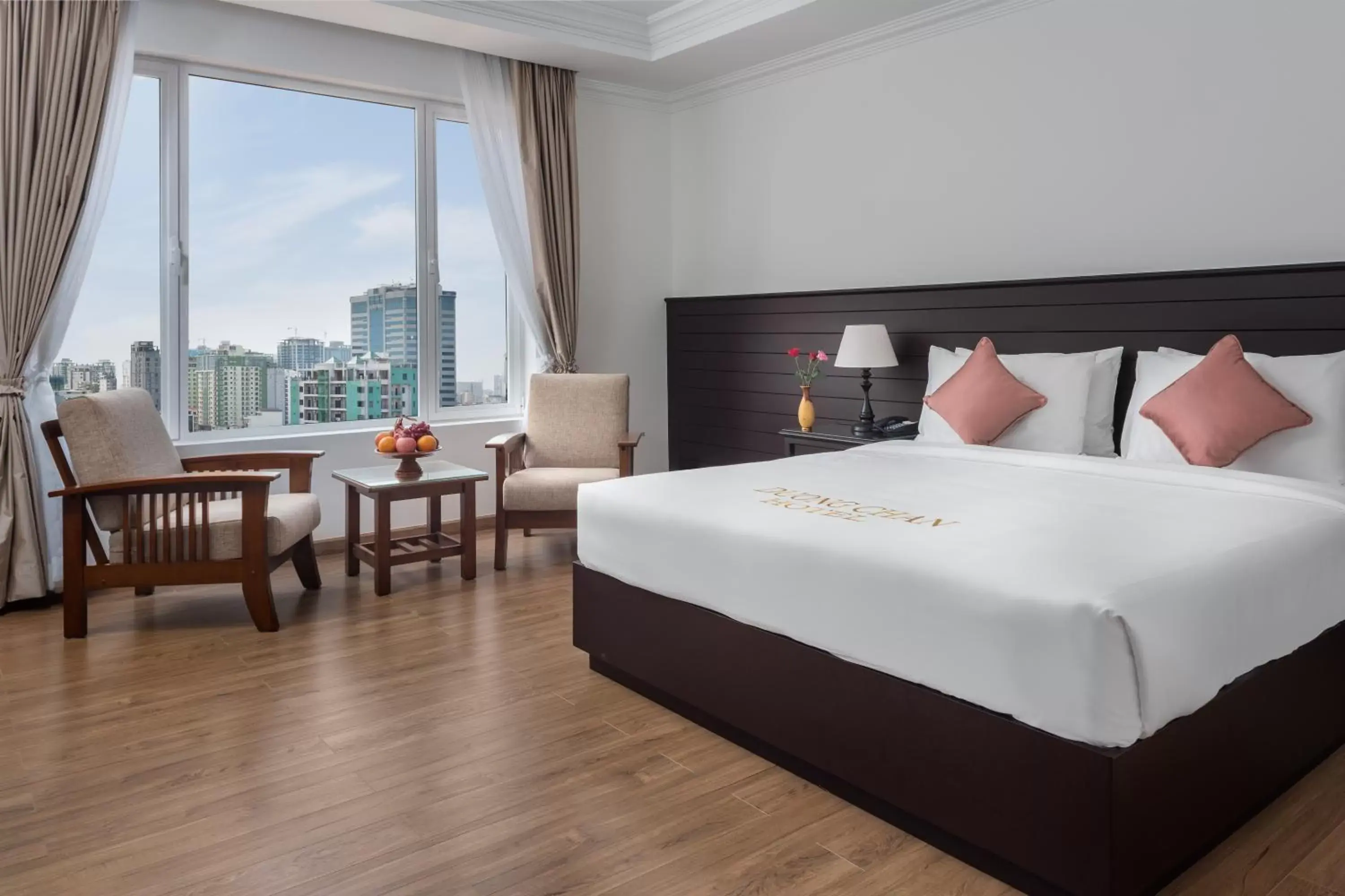 Superior Double Room with City View in Duong Chan Hotel Superior Double Room with City View in Duong Chan Hotel
