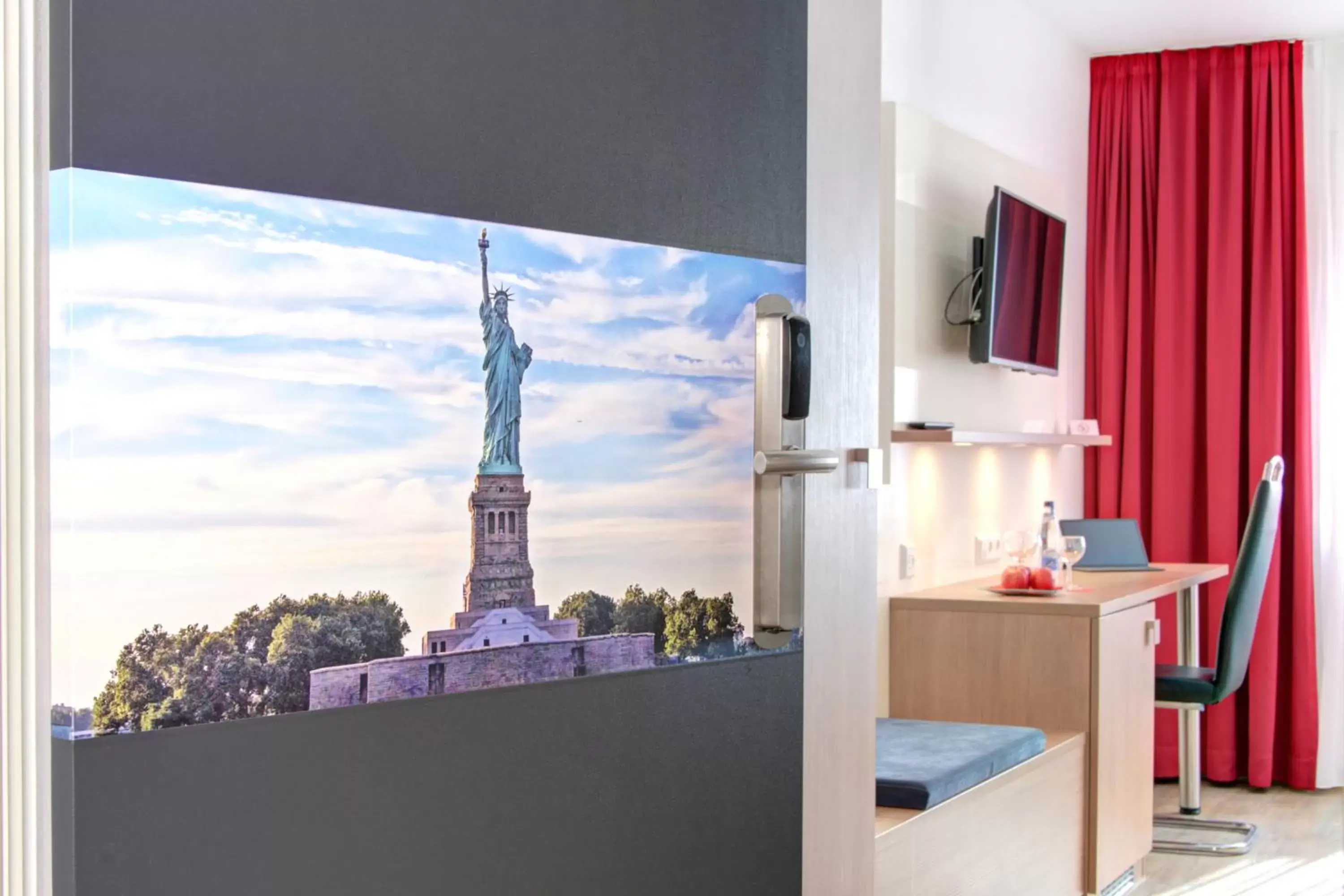 Double Room in Ambassador TheContinents Double Room in Ambassador TheContinents