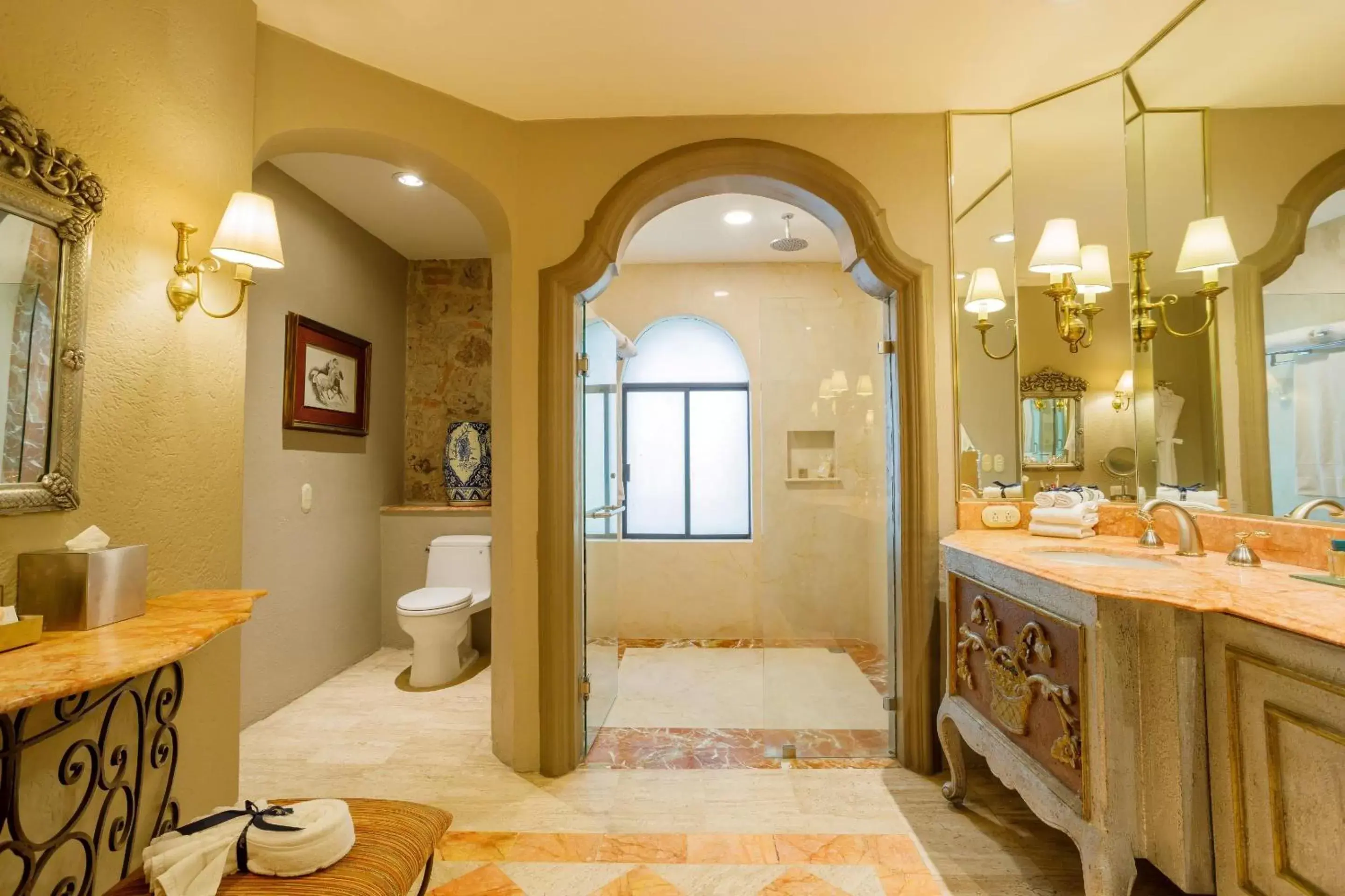 Grand Class King Suite in Quinta Real Guadalajara Grand Class King Suite in Quinta Real Guadalajara