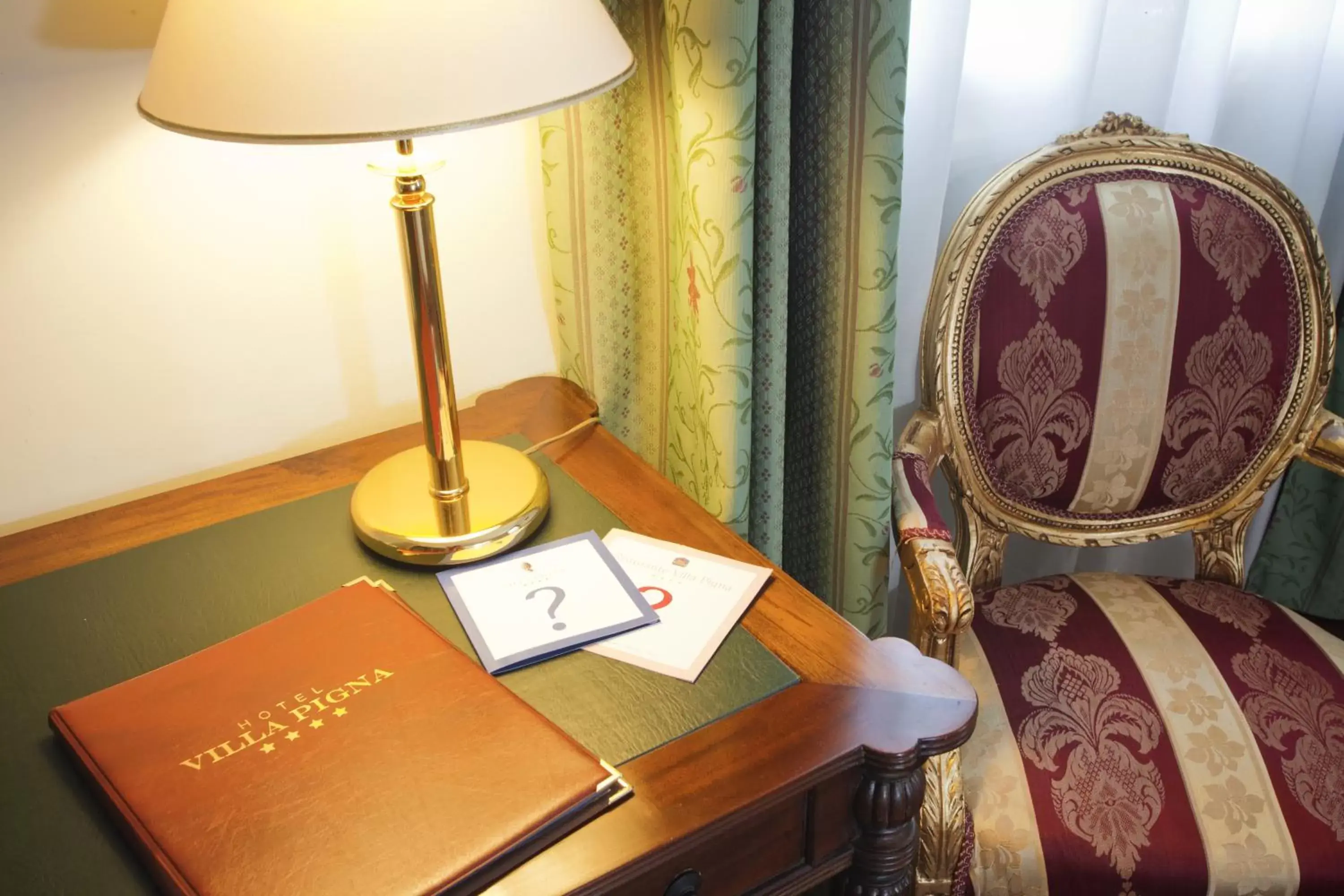 Junior Suite in Hotel Villa Pigna Junior Suite in Hotel Villa Pigna