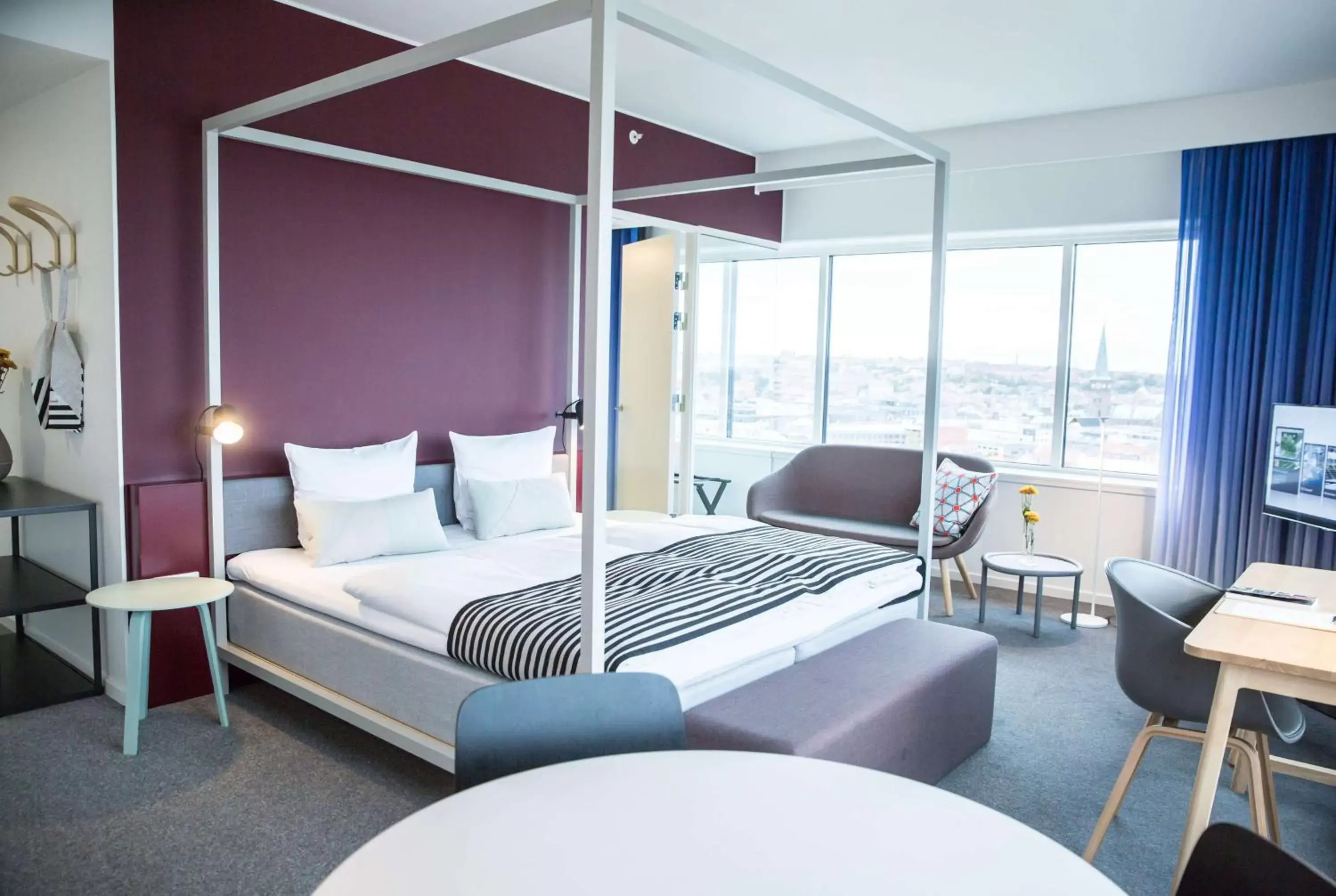 1 Double Bed, Business, Corner Room, Non-Smoking in Comwell Aarhus Dolce by Wyndham 1 Double Bed, Business, Corner Room, Non-Smoking in Comwell Aarhus Dolce by Wyndham