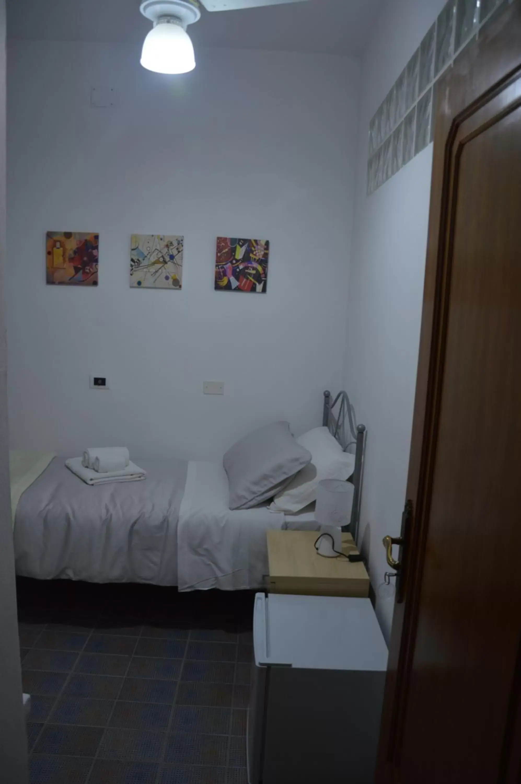 Single Room - single occupancy - Disability Access in B&B L'incanto degli Artisti Single Room - single occupancy - Disability Access in B&B L'incanto degli Artisti