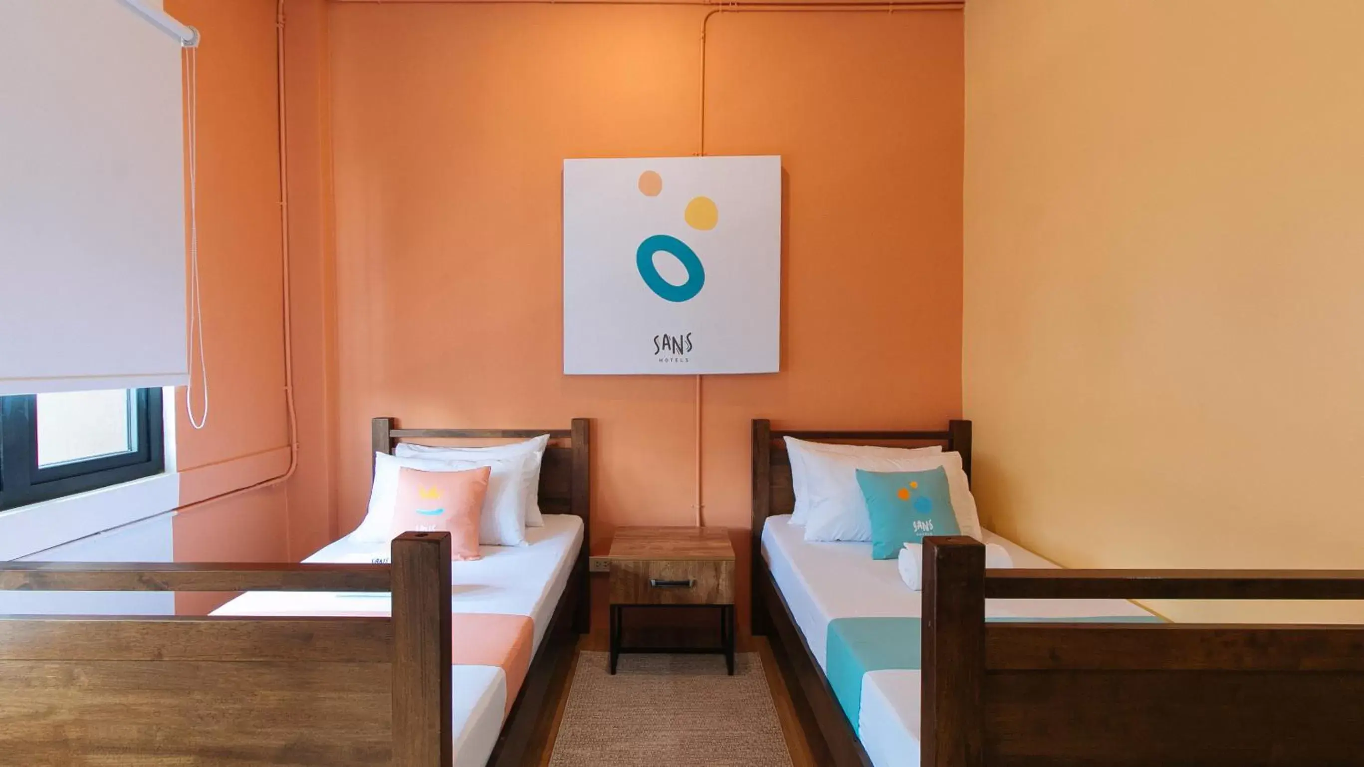 Twin Room in Sans Hotel Laperal Manila Twin Room in Sans Hotel Laperal Manila