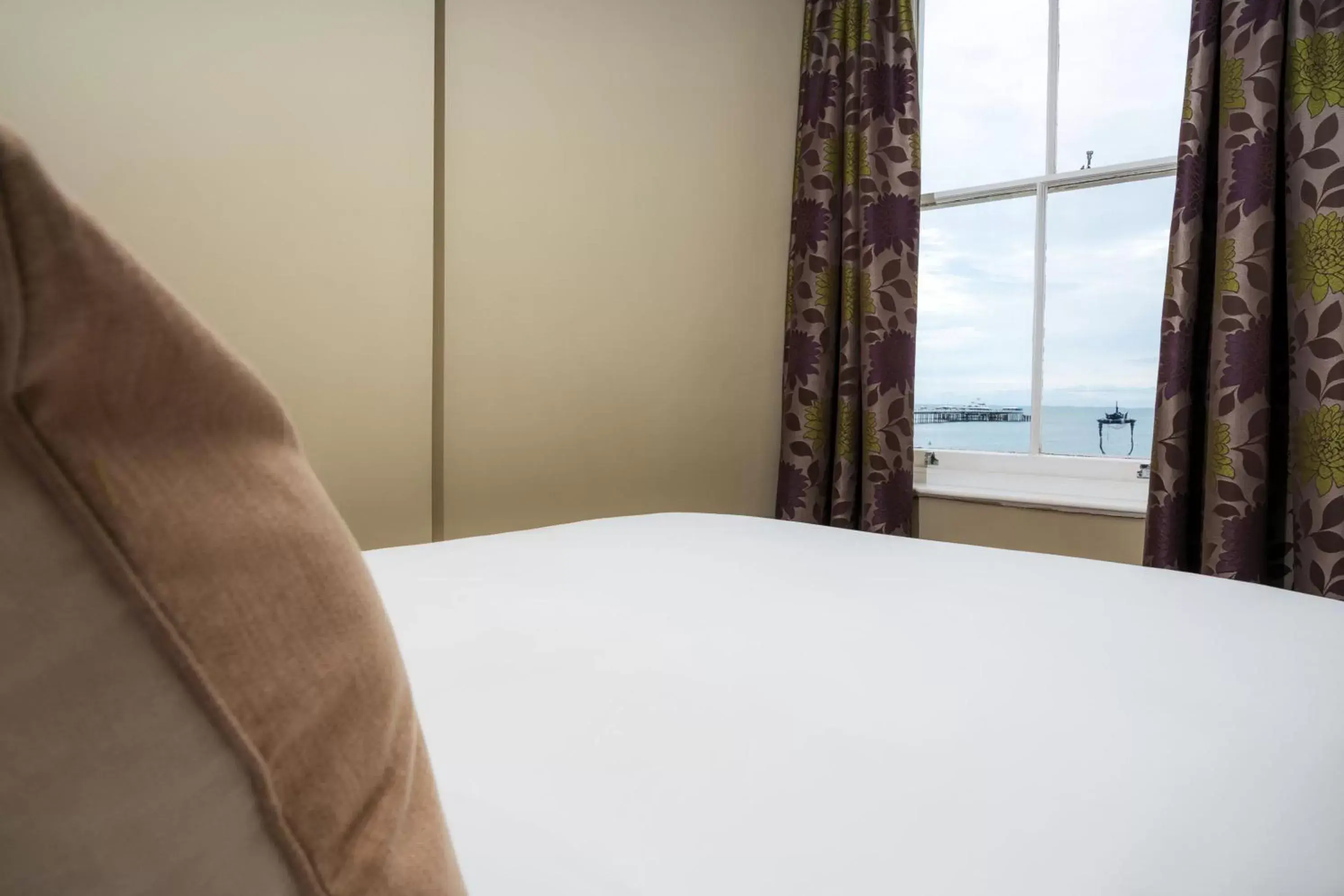 King Room with Sea View in Esplanade Hotel Llandudno King Room with Sea View in Esplanade Hotel Llandudno