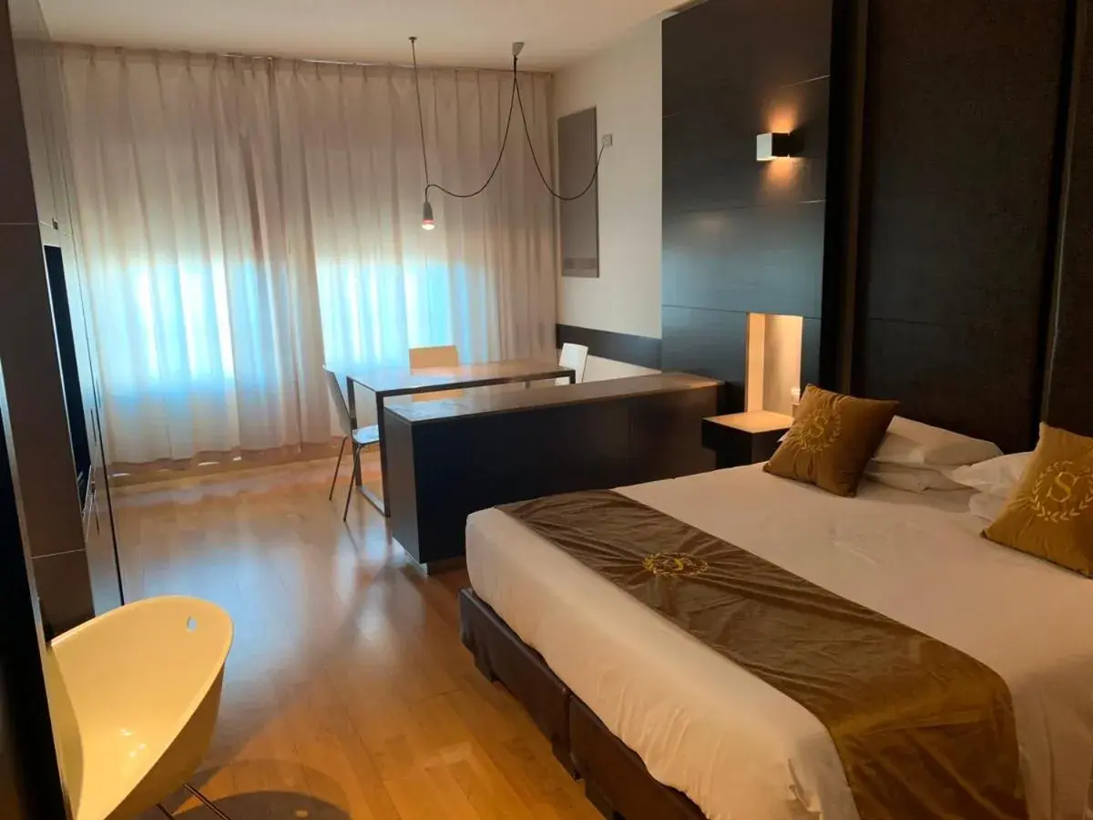 Wall Art Hotel & Residence Wall Art Hotel & Residence