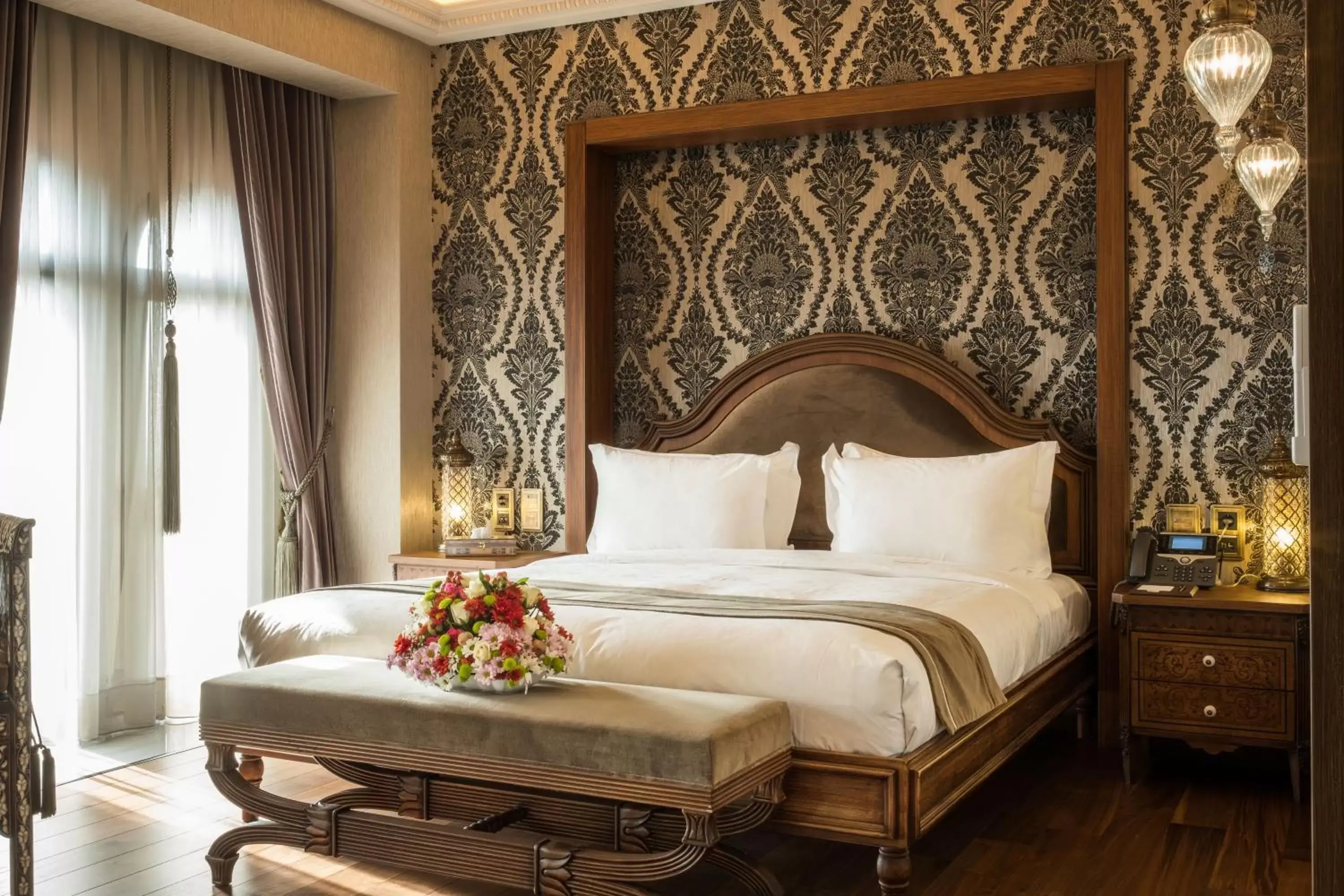 Deluxe Double Room with Street View in AJWA Sultanahmet - Preferred Hotels LVX Collection Deluxe Double Room with Street View in AJWA Sultanahmet - Preferred Hotels LVX Collection