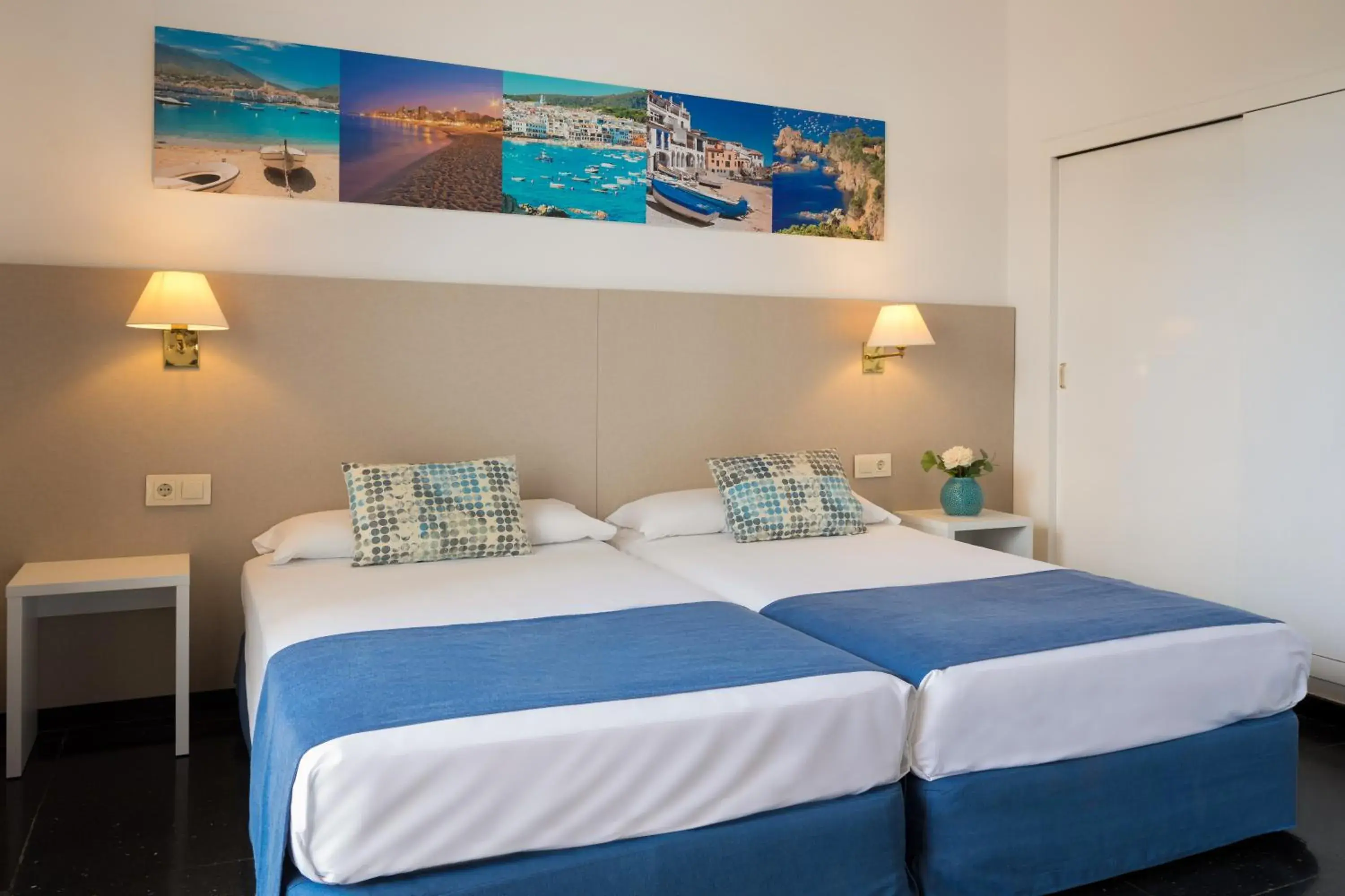 Standard Twin Room in htop Caleta Palace #htopBliss Standard Twin Room in htop Caleta Palace #htopBliss
