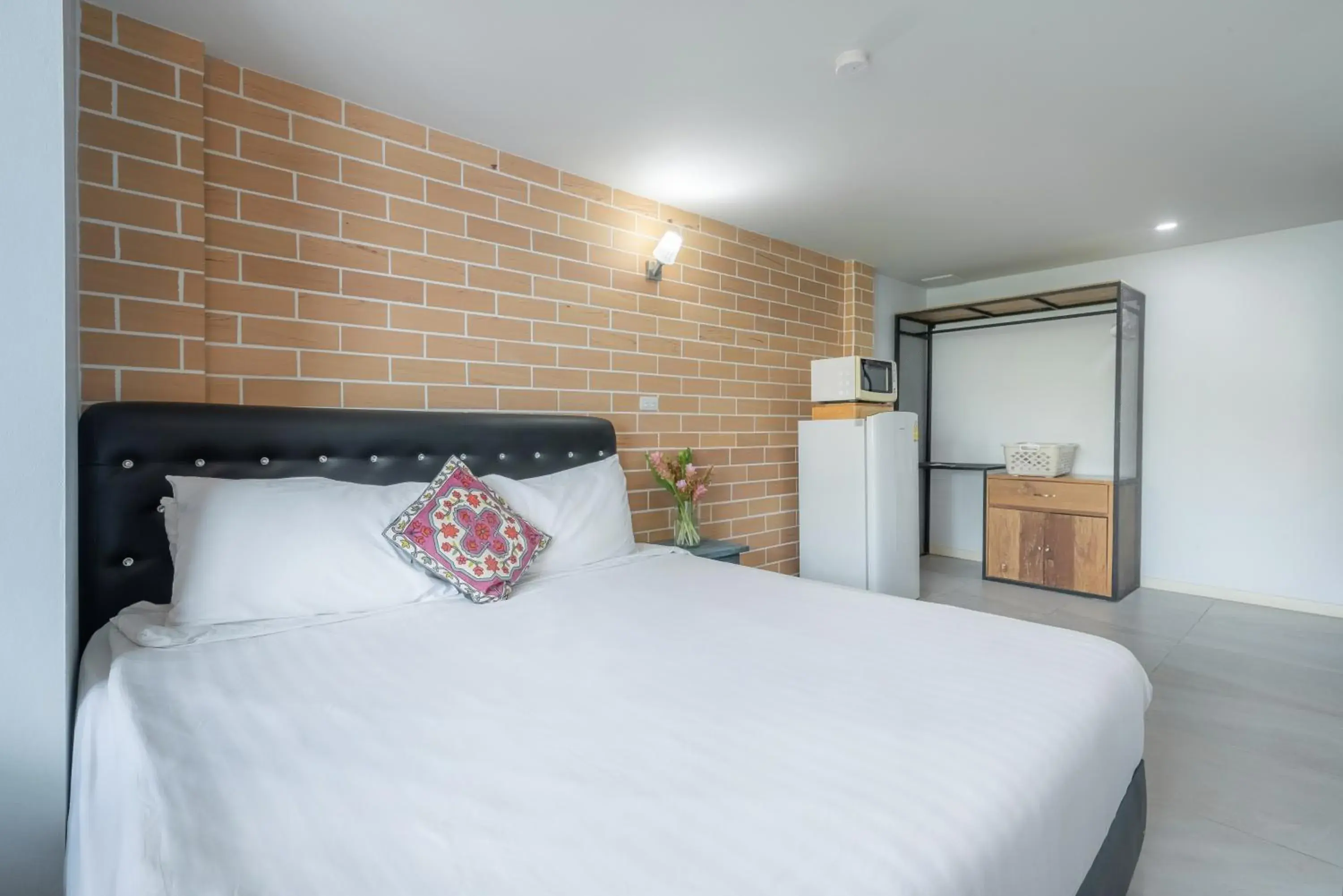 Standard Double Room in Little Bear's Home Standard Double Room in Little Bear's Home