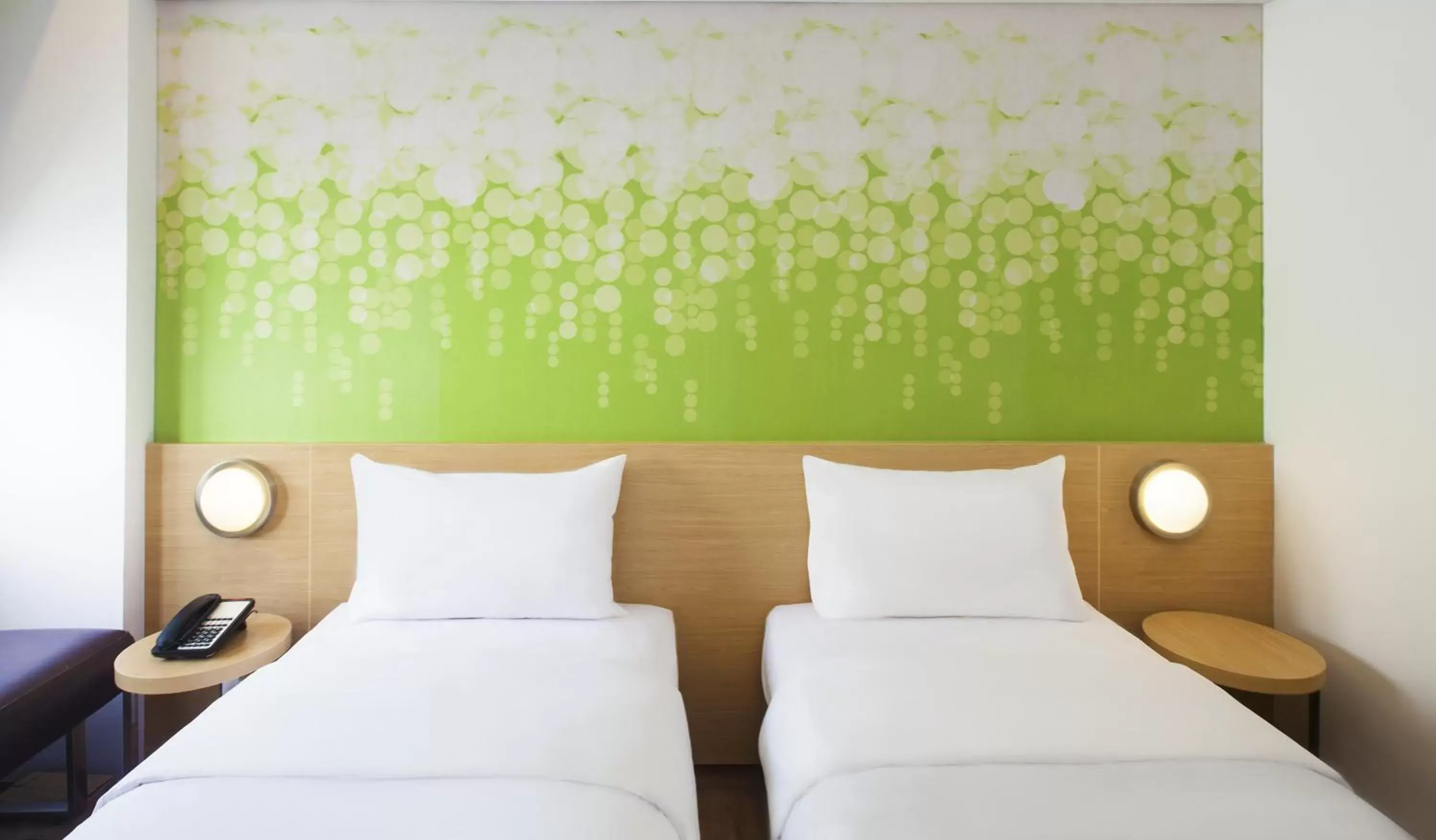 Zest Twin Room in Zest Yogyakarta by Swiss-Belhotel International Zest Twin Room in Zest Yogyakarta by Swiss-Belhotel International