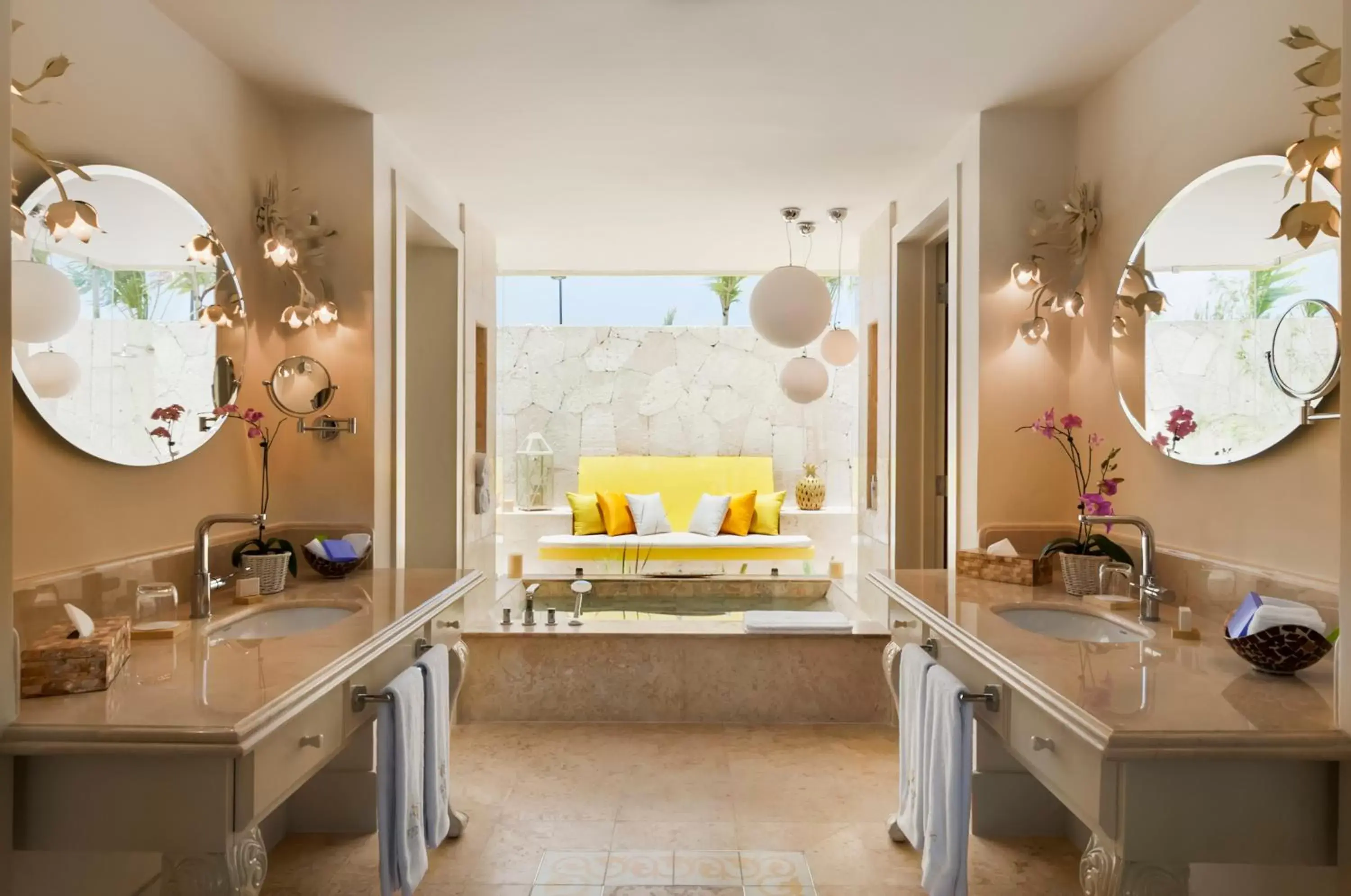 Luxury Pool Family Suite in Eden Roc Cap Cana Luxury Pool Family Suite in Eden Roc Cap Cana