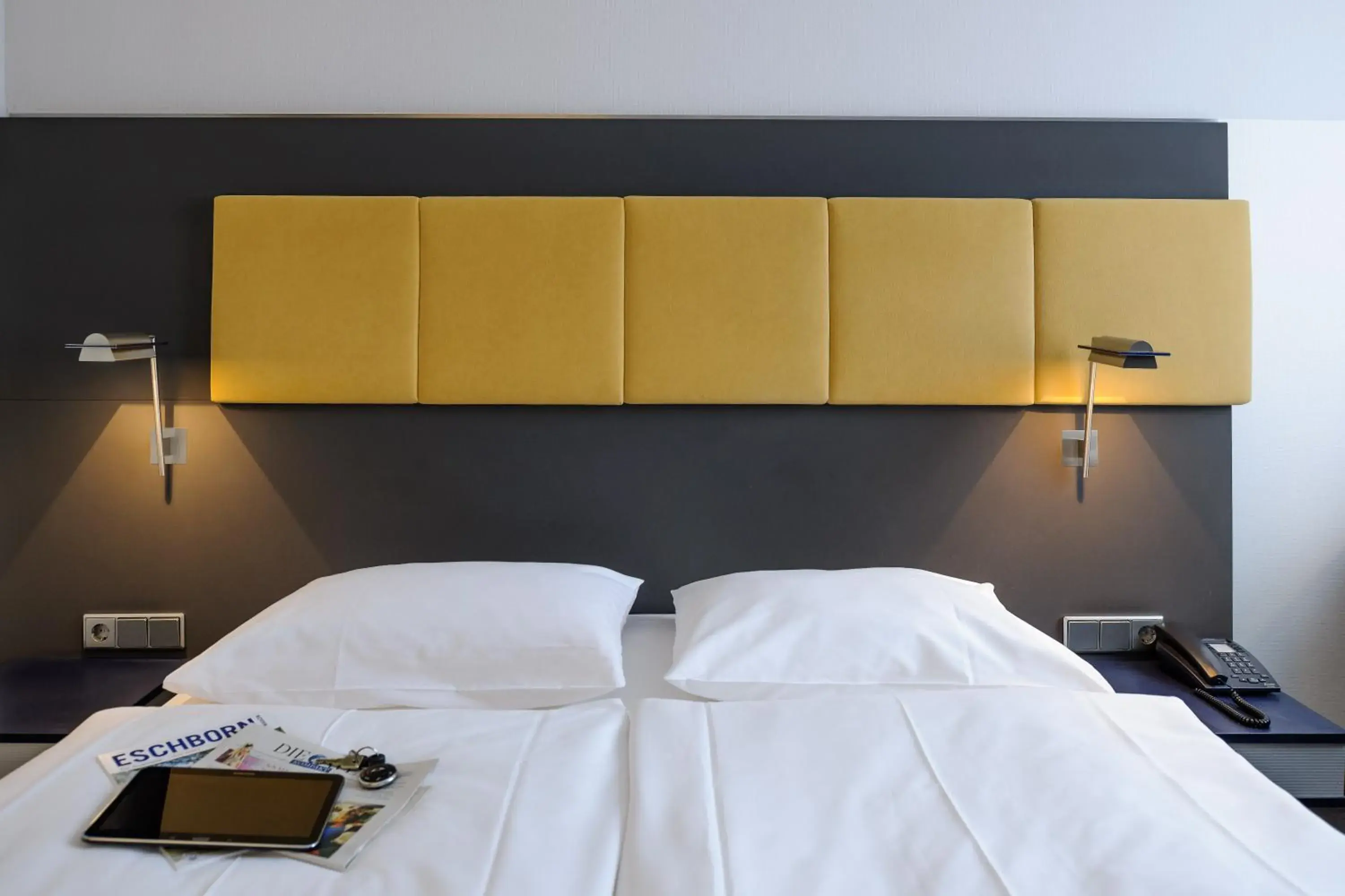 Privilege Twin Room in Mercure Hotel Frankfurt Eschborn Helfmann-Park Privilege Twin Room in Mercure Hotel Frankfurt Eschborn Helfmann-Park