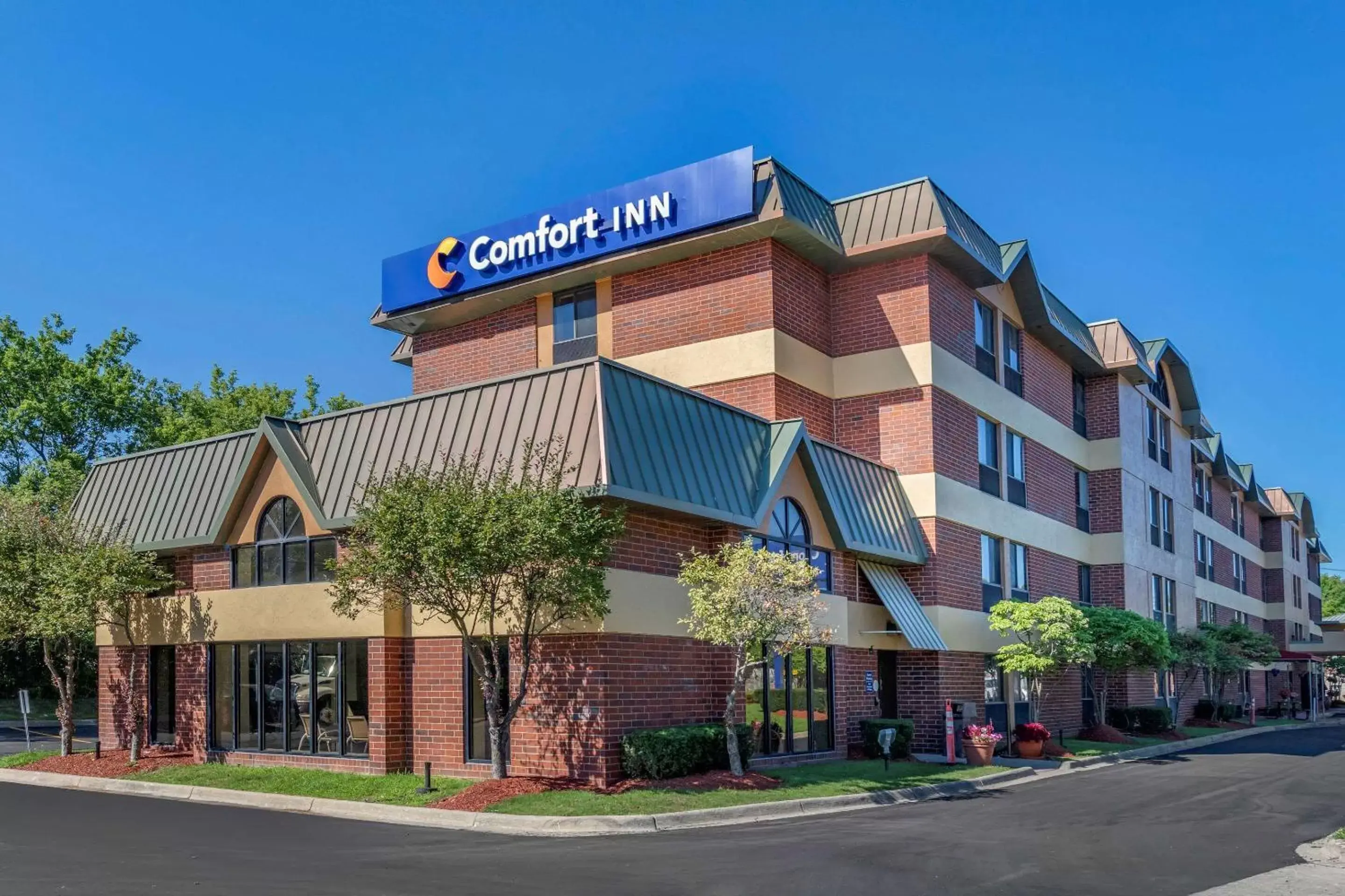 Comfort Inn Near Greenfield Village Comfort Inn Near Greenfield Village