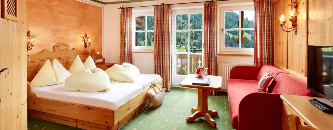 Double Room in Berghotel Hauserbauer Double Room in Berghotel Hauserbauer