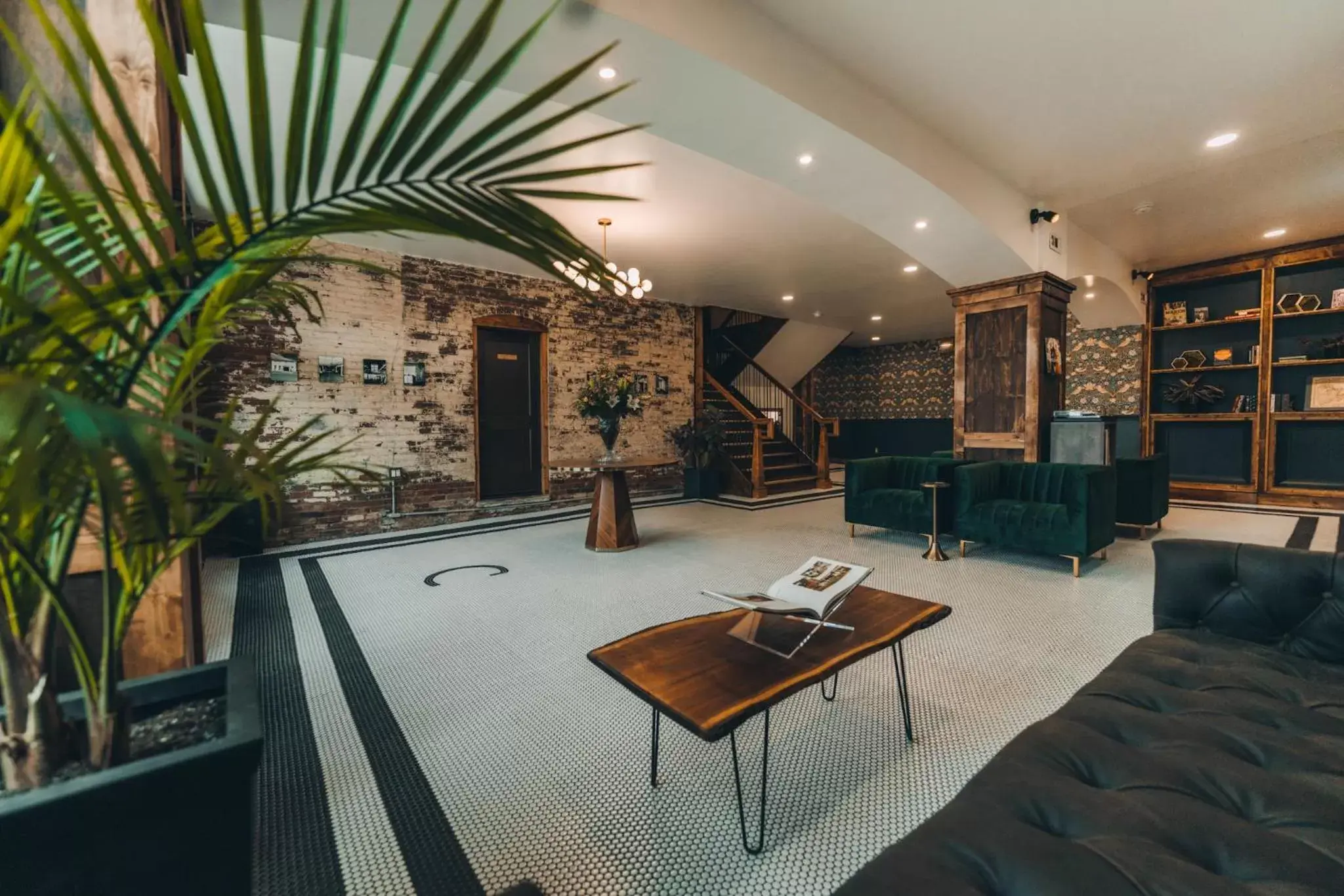 The Chandler Hotel The Chandler Hotel