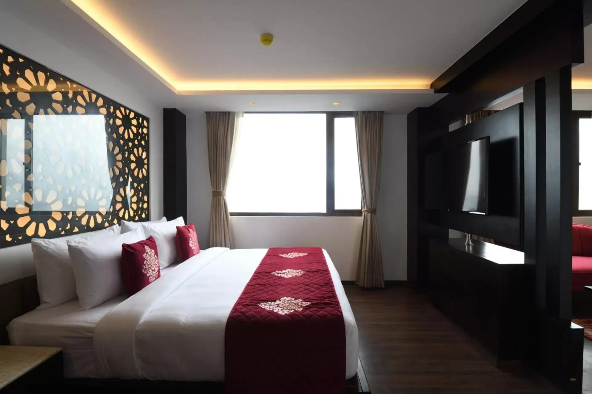 Executive King Suite with Valley View - single occupancy in Ramada by Wyndham Gangtok Hotel & Casino Golden Executive King Suite with Valley View - single occupancy in Ramada by Wyndham Gangtok Hotel & Casino Golden