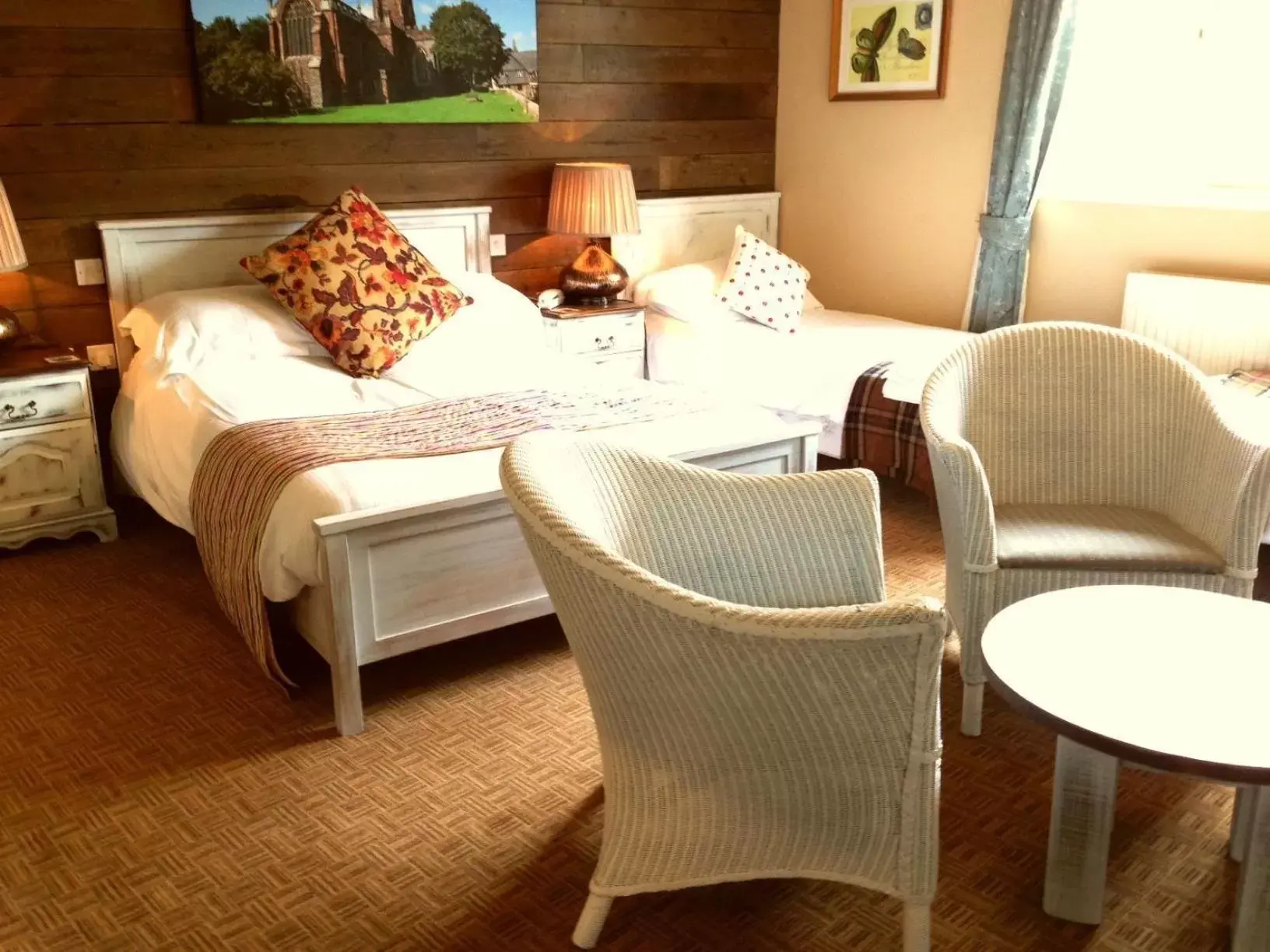 Family Room - single occupancy in The Waterman's Arms Family Room - single occupancy in The Waterman's Arms