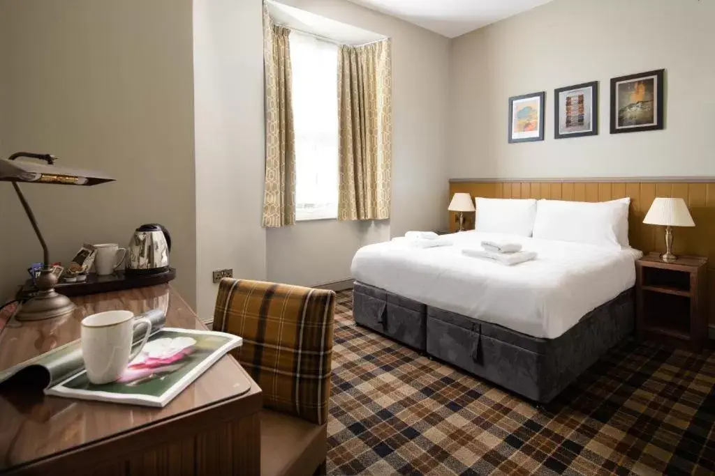 Double Room with Lake View in Oakbank at The Angel Inn - The Inn Collection Group Double Room with Lake View in Oakbank at The Angel Inn - The Inn Collection Group