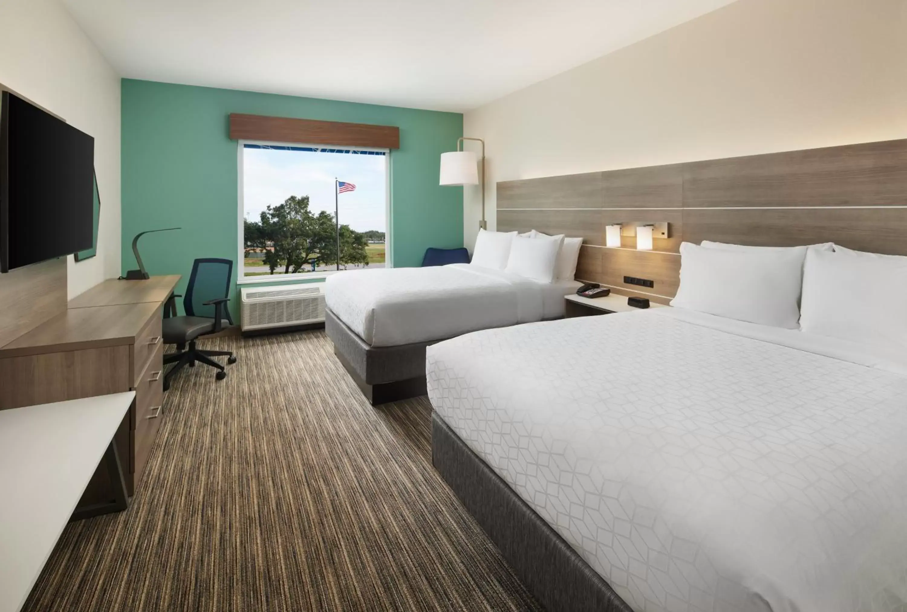 Standard Room with Two Queen Beds in Holiday Inn Express & Suites Gulf Breeze - Pensacola Area by IHG Standard Room with Two Queen Beds in Holiday Inn Express & Suites Gulf Breeze - Pensacola Area by IHG