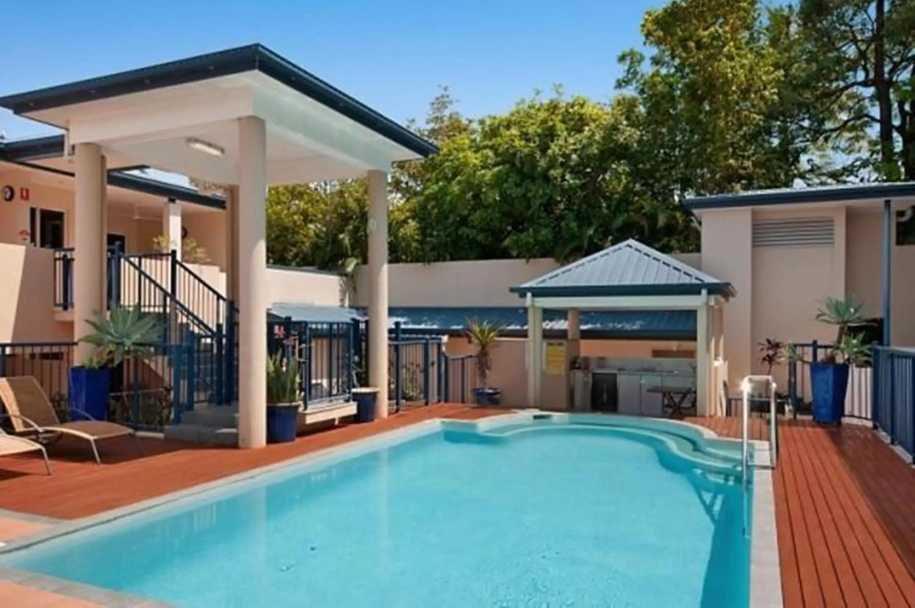 The Newport on Macrossan - Adults Only The Newport on Macrossan - Adults Only