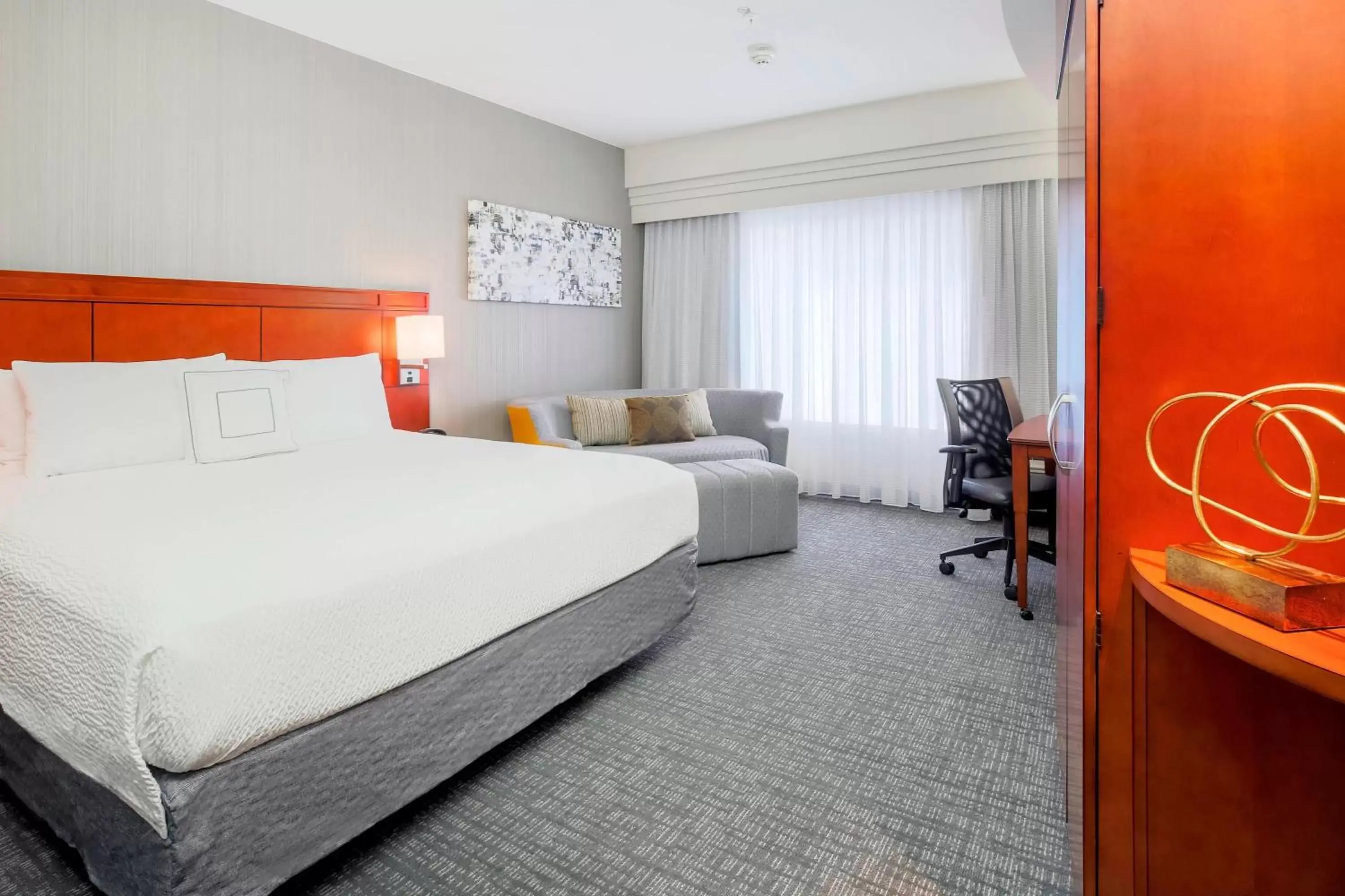 King Room with Sofa Bed and Adapted Tub - Mobility and Hearing Accessible in Courtyard by Marriott Dallas Arlington South King Room with Sofa Bed and Adapted Tub - Mobility and Hearing Accessible in Courtyard by Marriott Dallas Arlington South