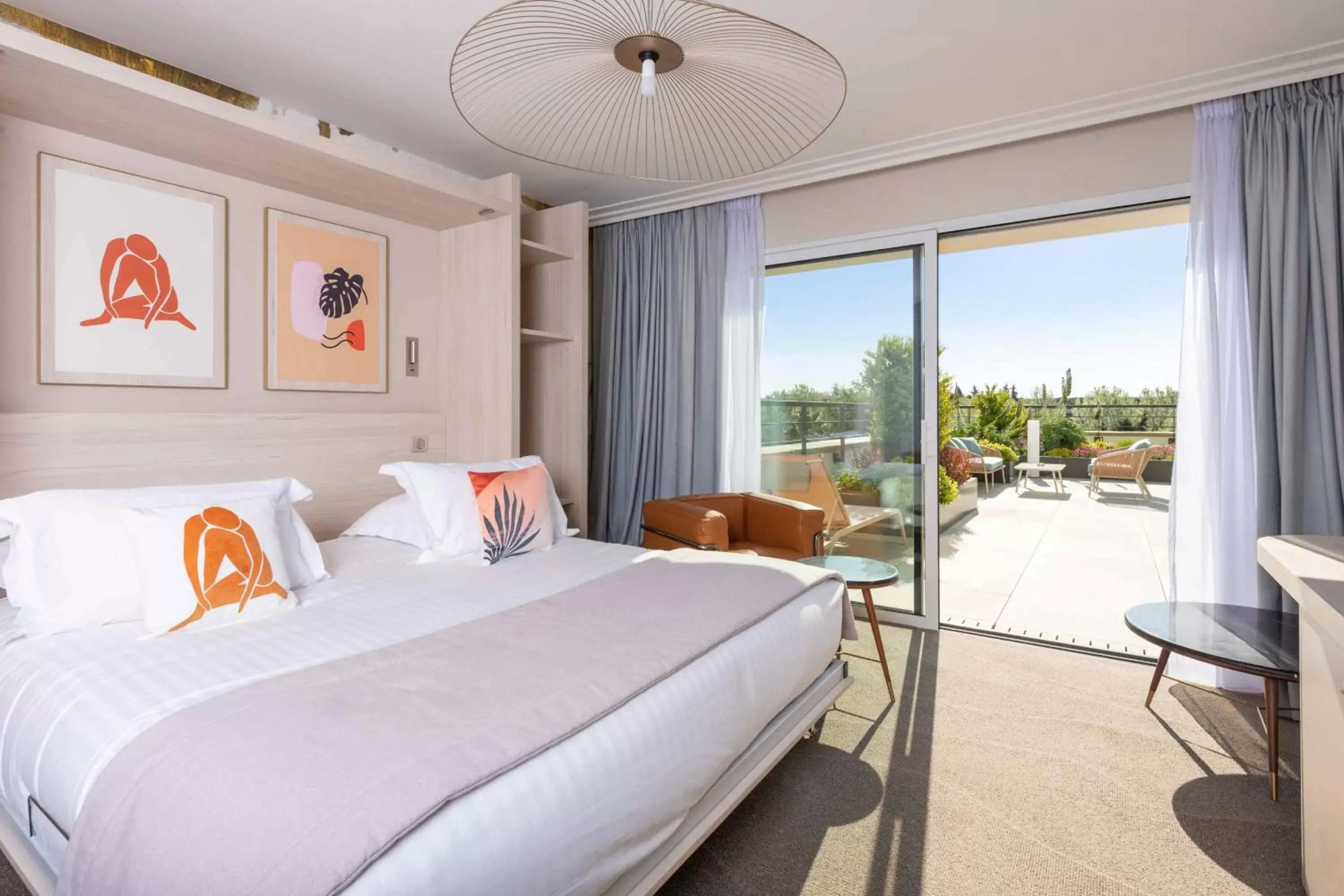 King Suite with Terrace - Non-Smoking in Ilot du Golf BW Premier Collection King Suite with Terrace - Non-Smoking in Ilot du Golf BW Premier Collection