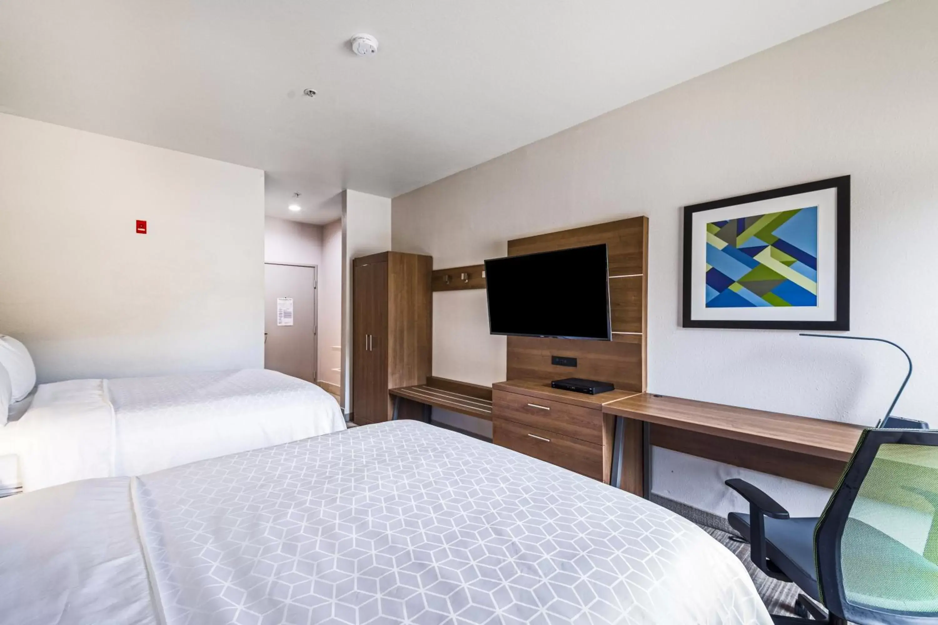 Room with Two Beds - Hearing Accessible - Non-Smoking in Holiday Inn Express Hotel & Suites Columbus by IHG Room with Two Beds - Hearing Accessible - Non-Smoking in Holiday Inn Express Hotel & Suites Columbus by IHG