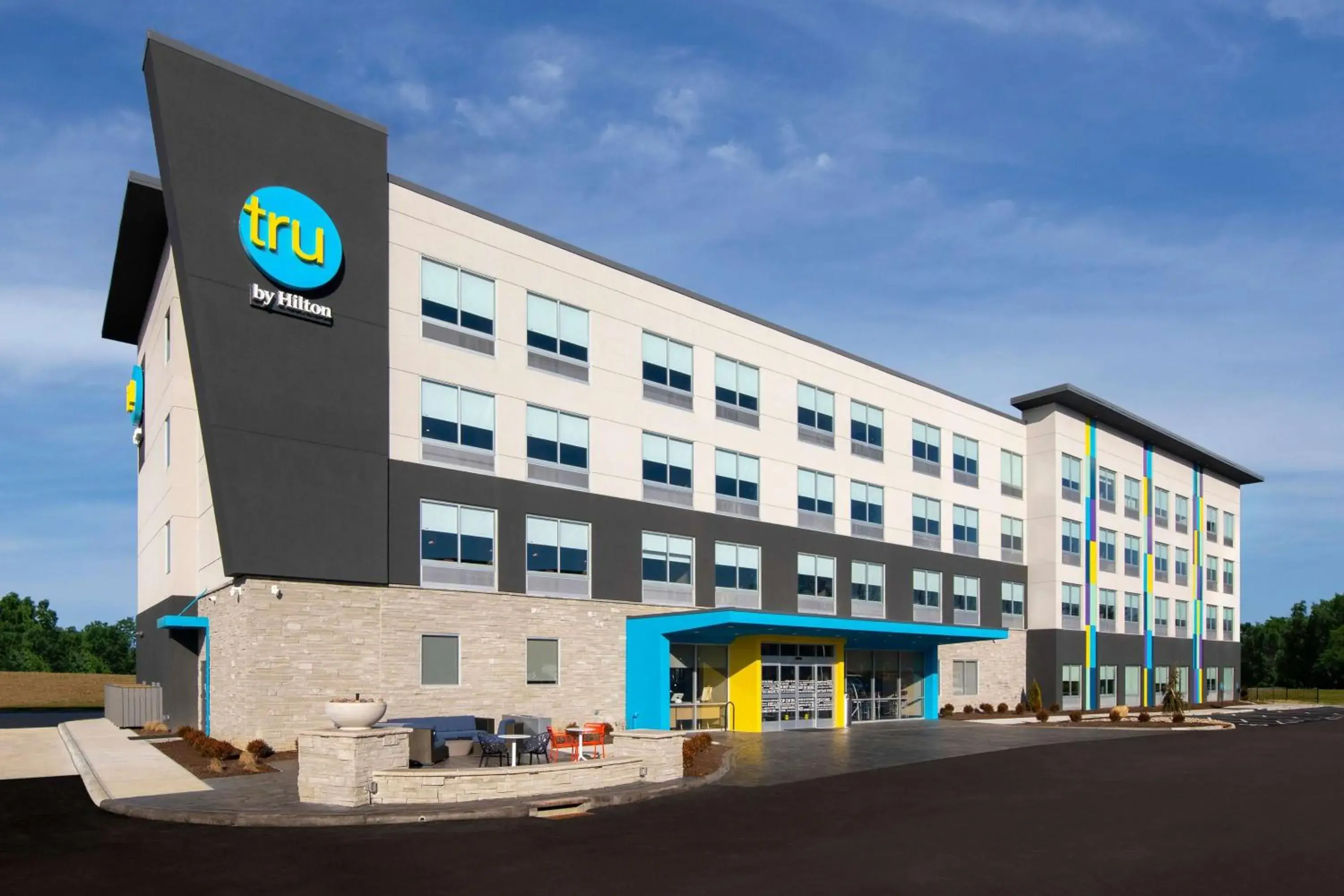 Tru By Hilton Sharonville, OH Tru By Hilton Sharonville, OH