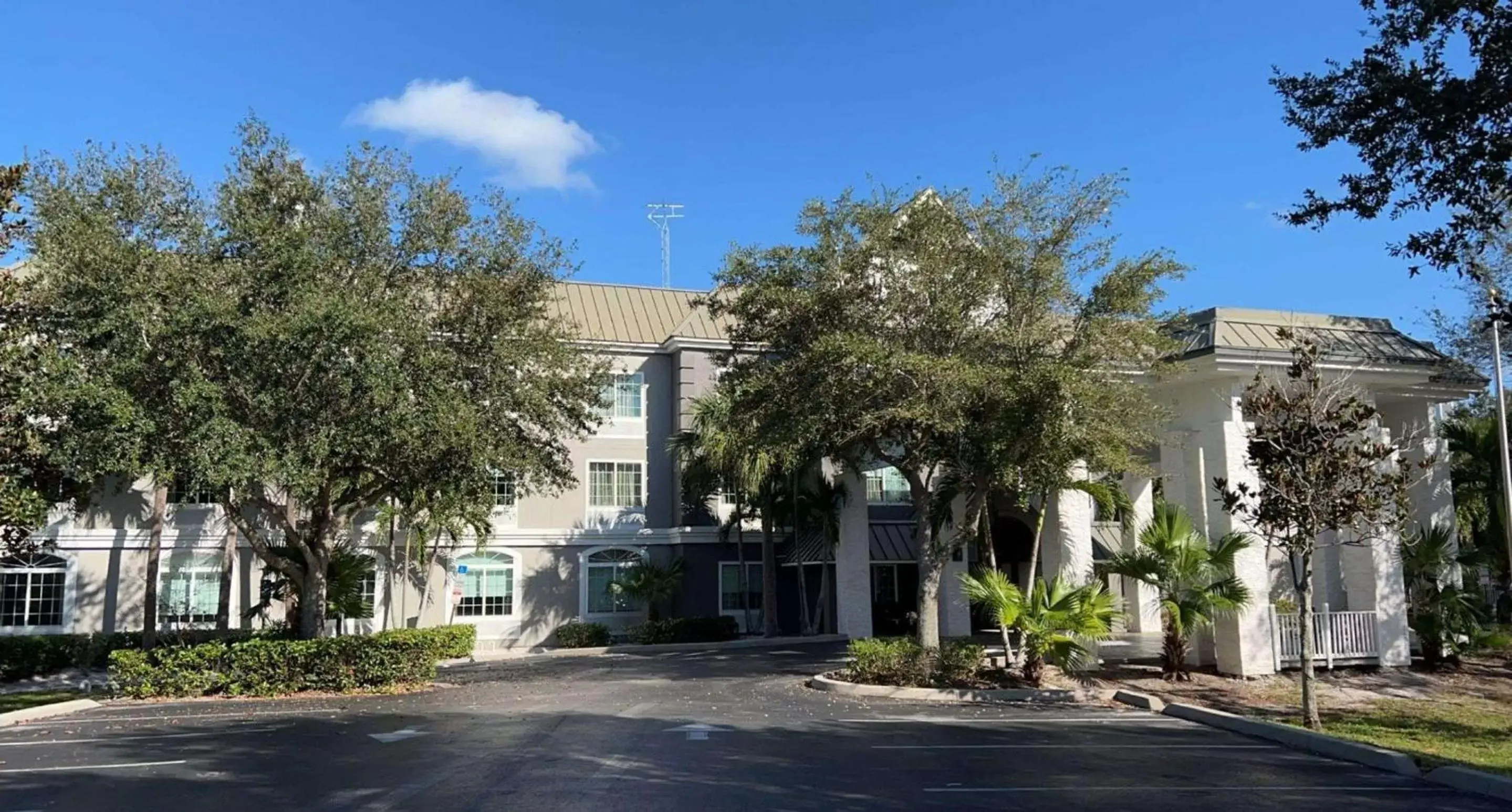 SureStay Plus Hotel by Best Western Vero Beach SureStay Plus Hotel by Best Western Vero Beach