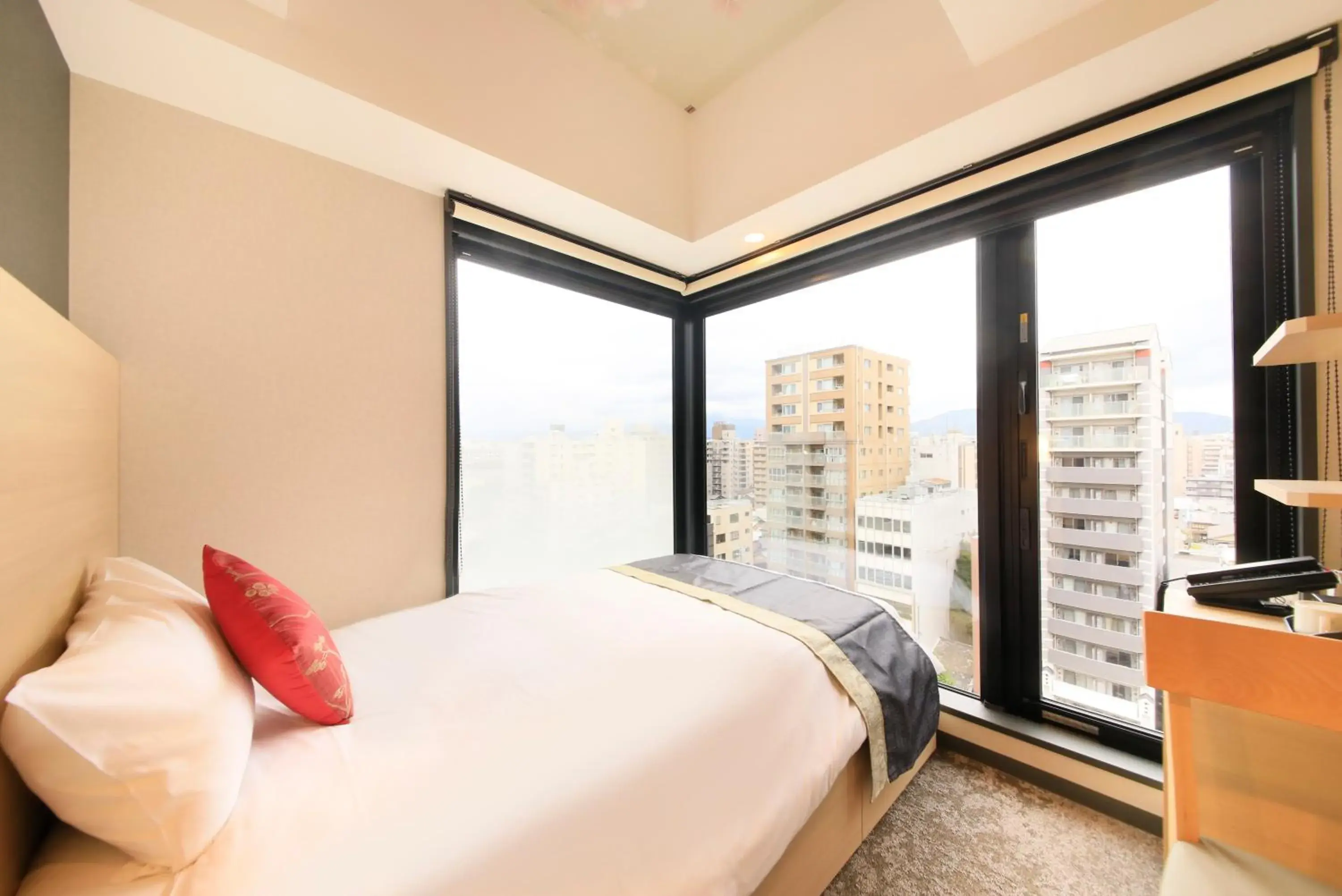 Corner Single Room in The Hedistar Hotel Kyoto Nijo Comic & Books Corner Single Room in The Hedistar Hotel Kyoto Nijo Comic & Books