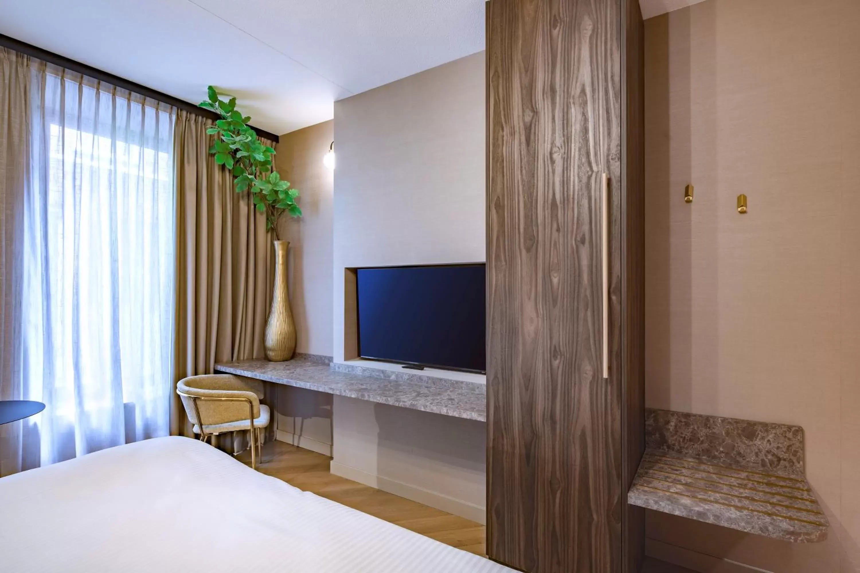 Deluxe Double Room in Breathe Boutique Hotel Deluxe Double Room in Breathe Boutique Hotel