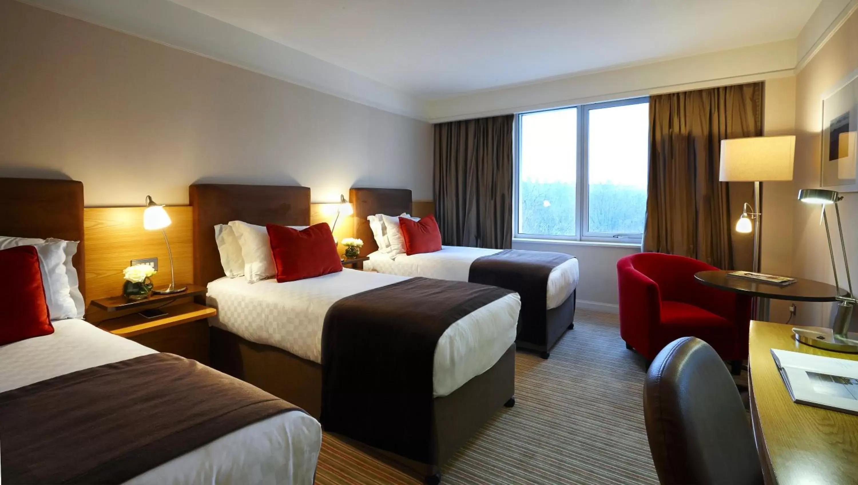 Classic Triple Room in The River Lee Hotel a member of The Doyle Collection Classic Triple Room in The River Lee Hotel a member of The Doyle Collection