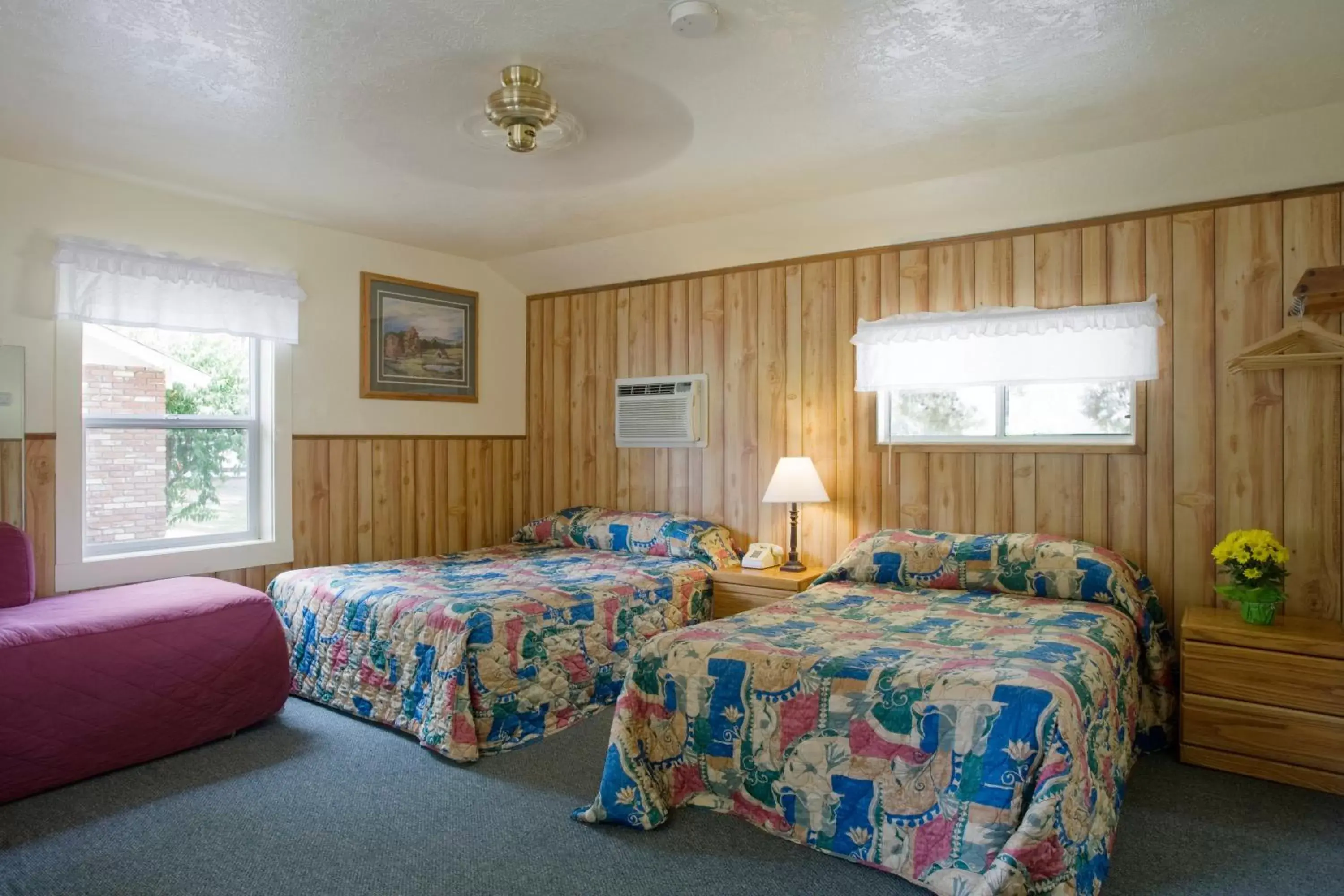 Standard Double Room in Lazy J Ranch Motel Standard Double Room in Lazy J Ranch Motel