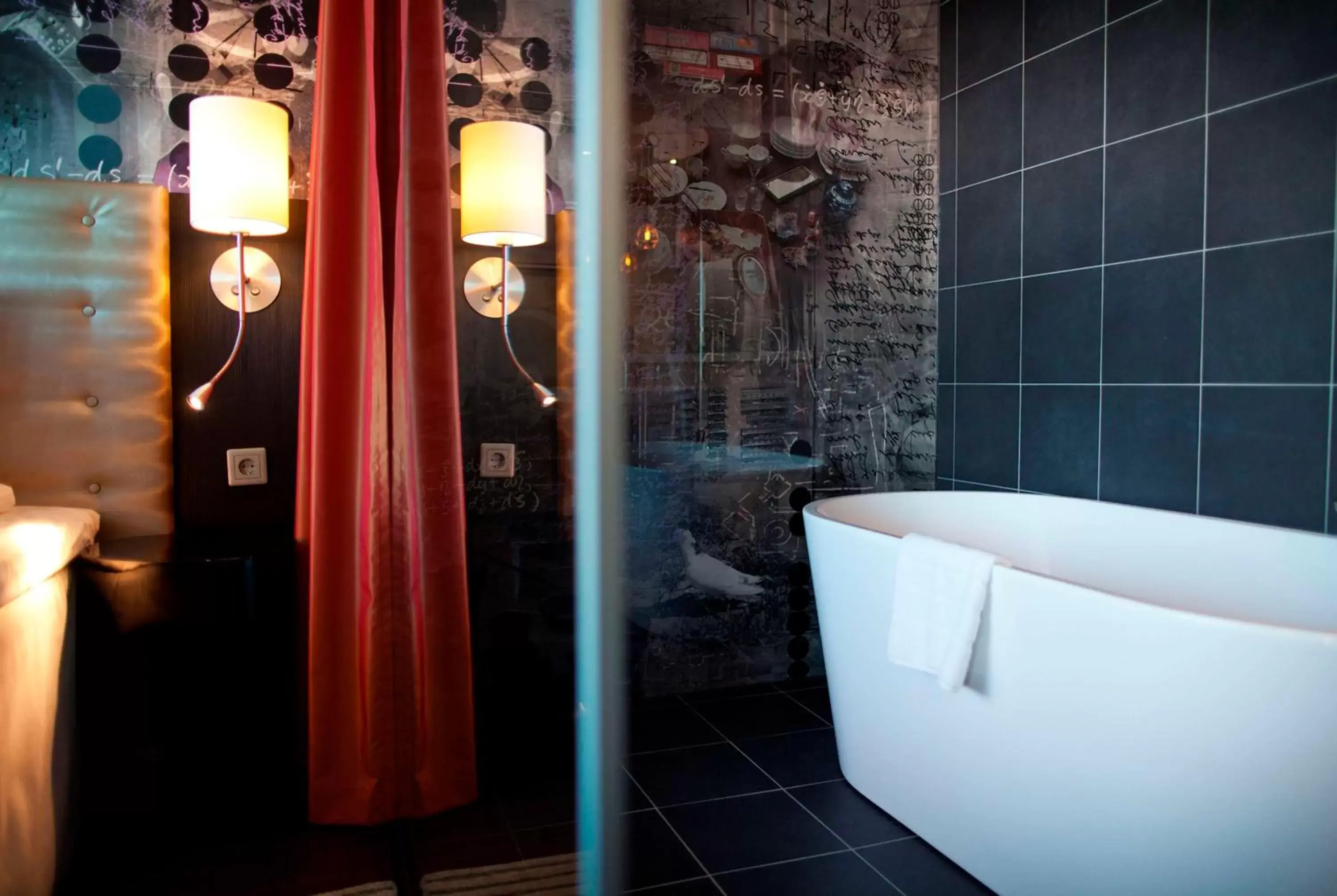 Junior Suite with Balcony in Radisson Blu Riverside Hotel Junior Suite with Balcony in Radisson Blu Riverside Hotel