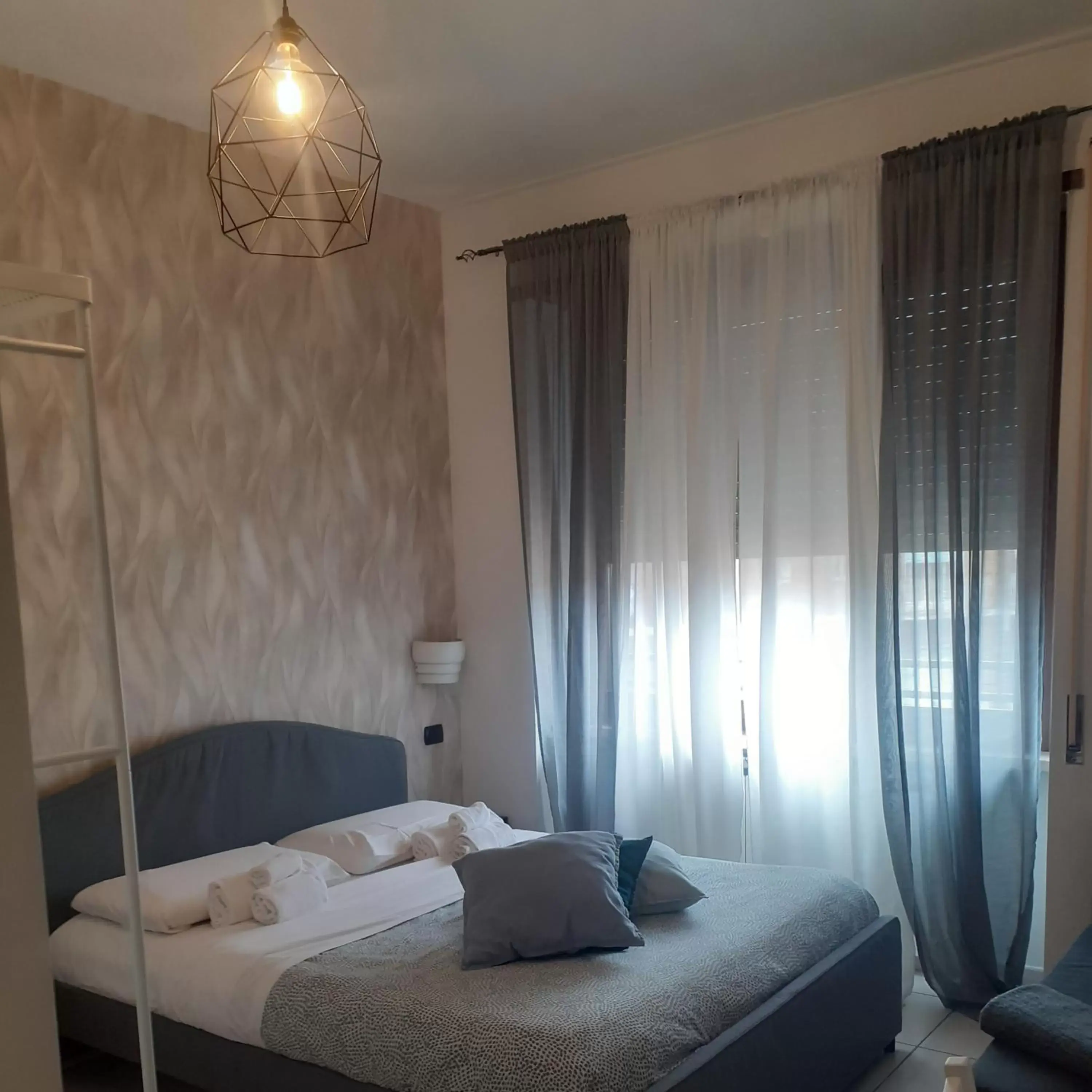 Quadruple Room with Private Bathroom in B&B 30 mt dal Duomo Quadruple Room with Private Bathroom in B&B 30 mt dal Duomo