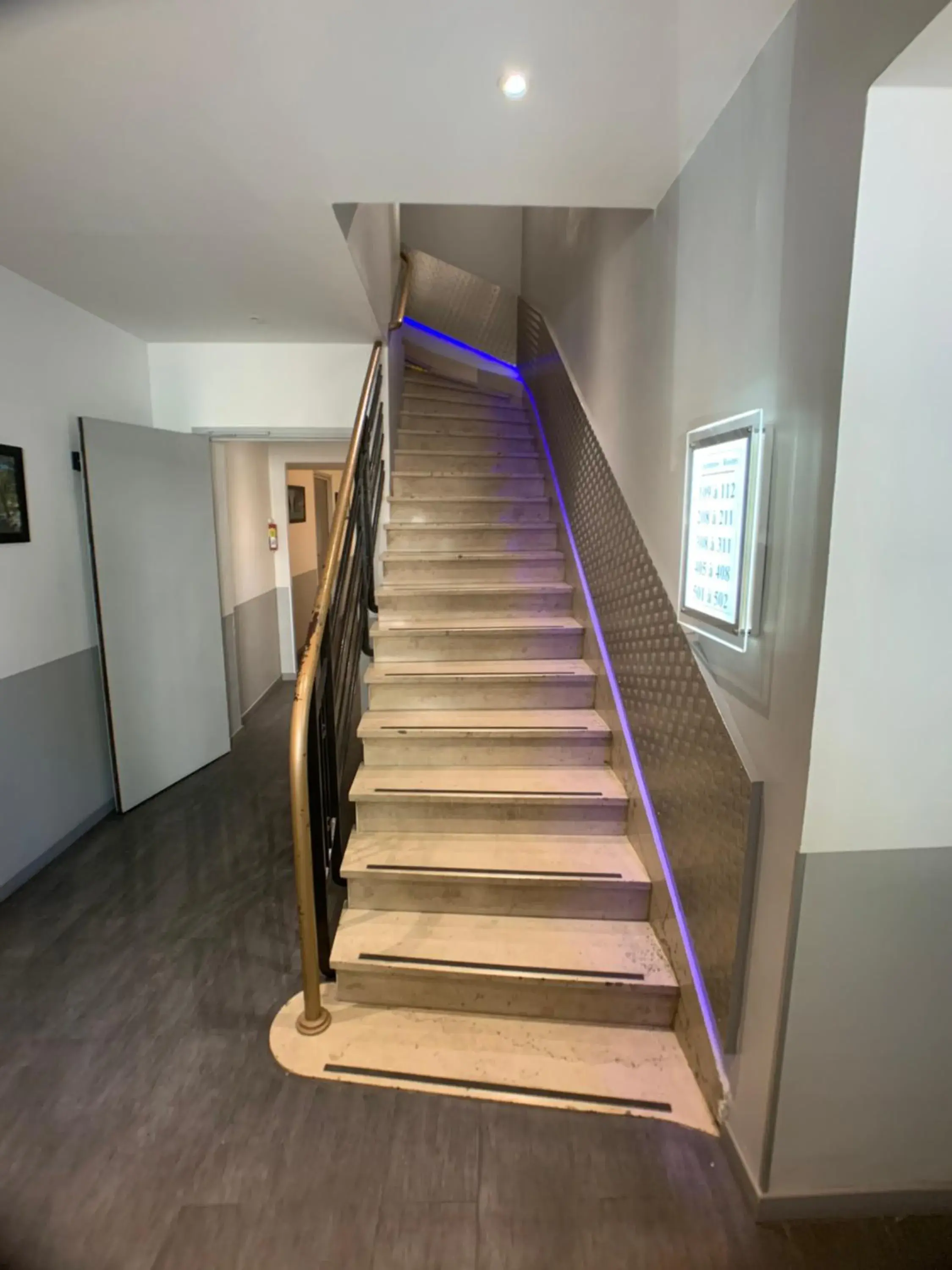 Economy Double Room in Hotel Terminus Saint-Charles Economy Double Room in Hotel Terminus Saint-Charles