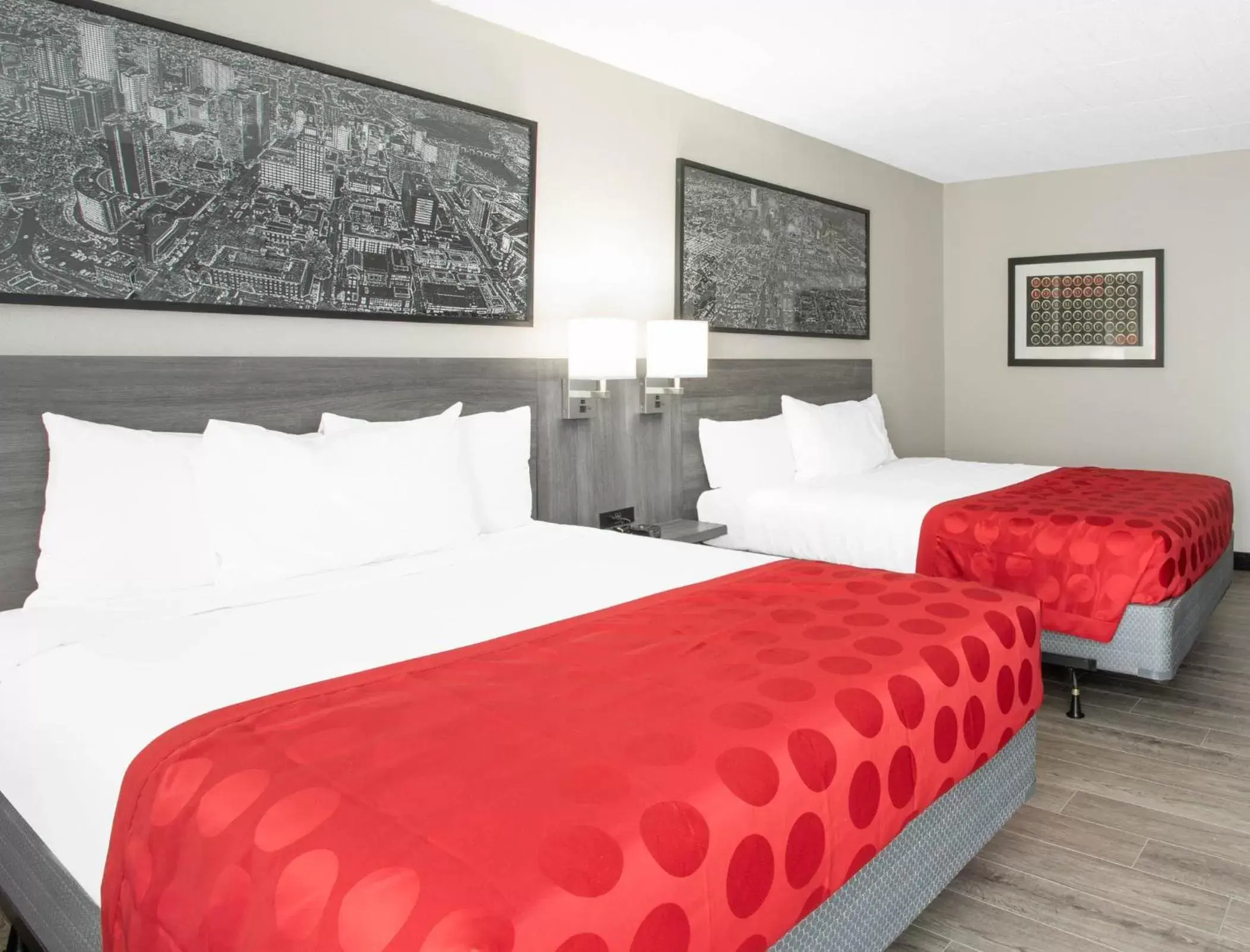 Queen Room with Two Queen Beds - Non-Smoking in Ramada by Wyndham Hartford North - Bradley Airport Queen Room with Two Queen Beds - Non-Smoking in Ramada by Wyndham Hartford North - Bradley Airport