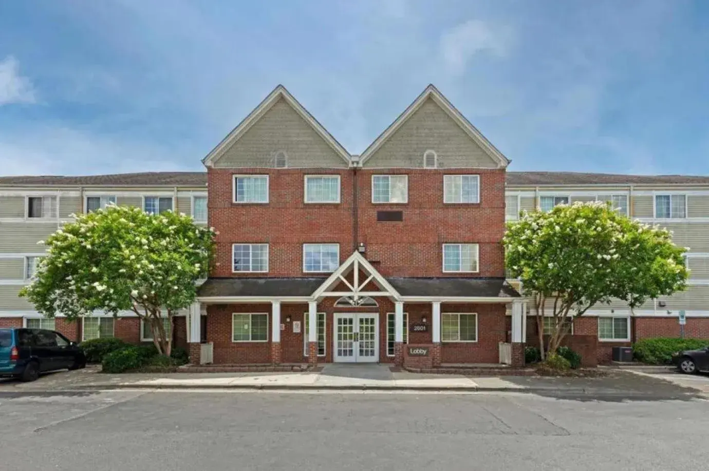 MainStay Suites Raleigh North MainStay Suites Raleigh North