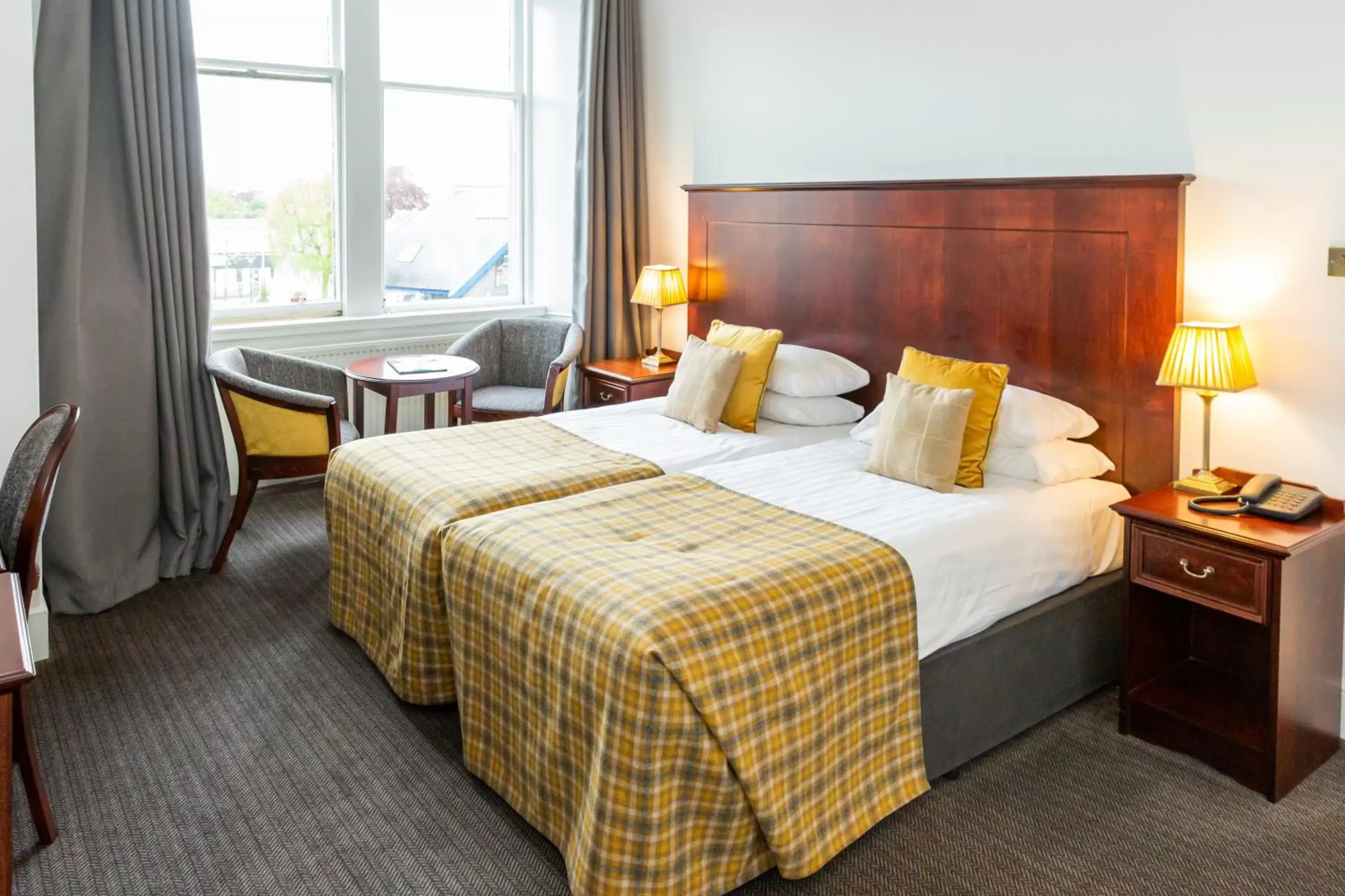 Superior Twin Room in Alexandra Hotel Superior Twin Room in Alexandra Hotel