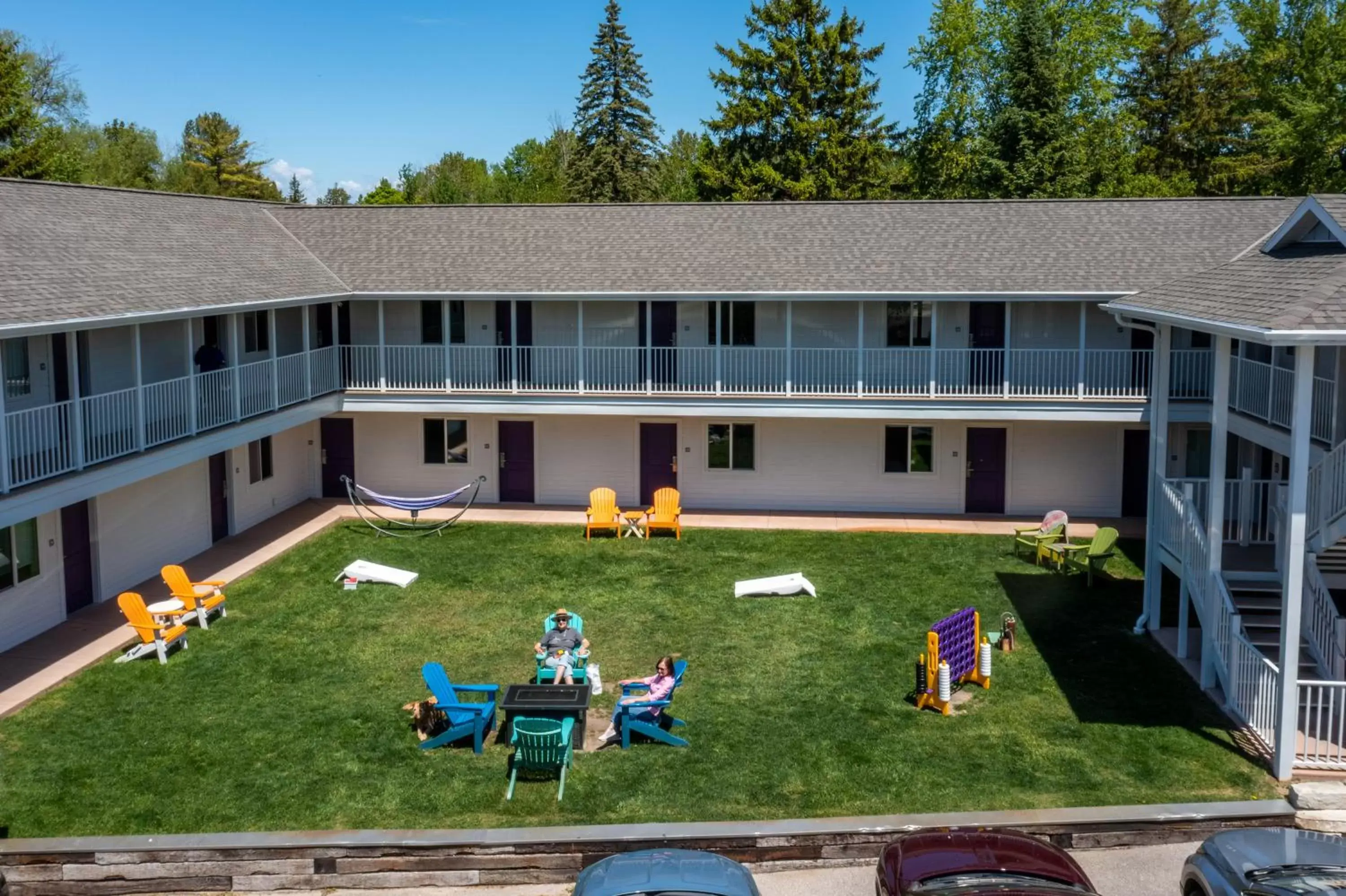 Queen Room - Disability Access in Julie's Park Cafe & Motel Queen Room - Disability Access in Julie's Park Cafe & Motel