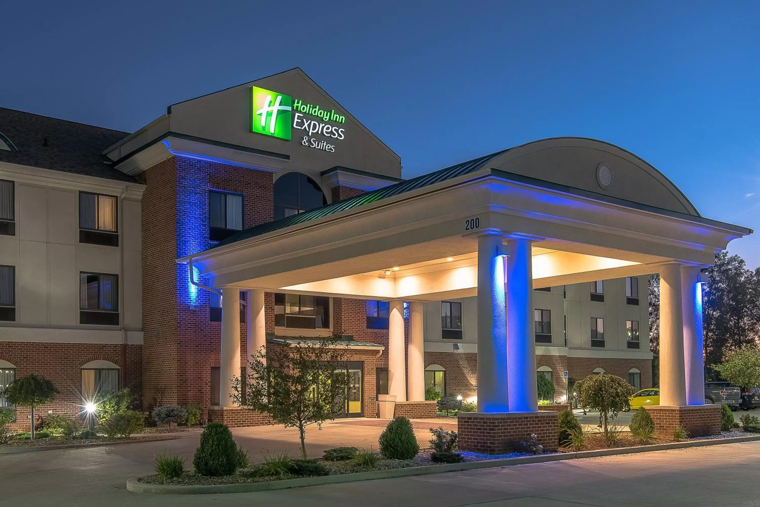 Holiday Inn Express and Suites Lafayette East by IHG Holiday Inn Express and Suites Lafayette East by IHG