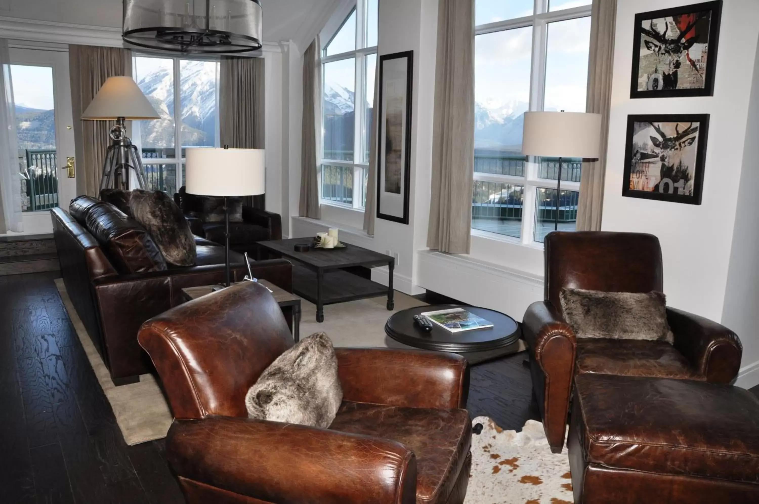 Suite Infinity: Valley View, King Bed, Sofa Bed, Balcony & Gas Fireplace in Rimrock Banff, Emblems Collection Suite Infinity: Valley View, King Bed, Sofa Bed, Balcony & Gas Fireplace in Rimrock Banff, Emblems Collection