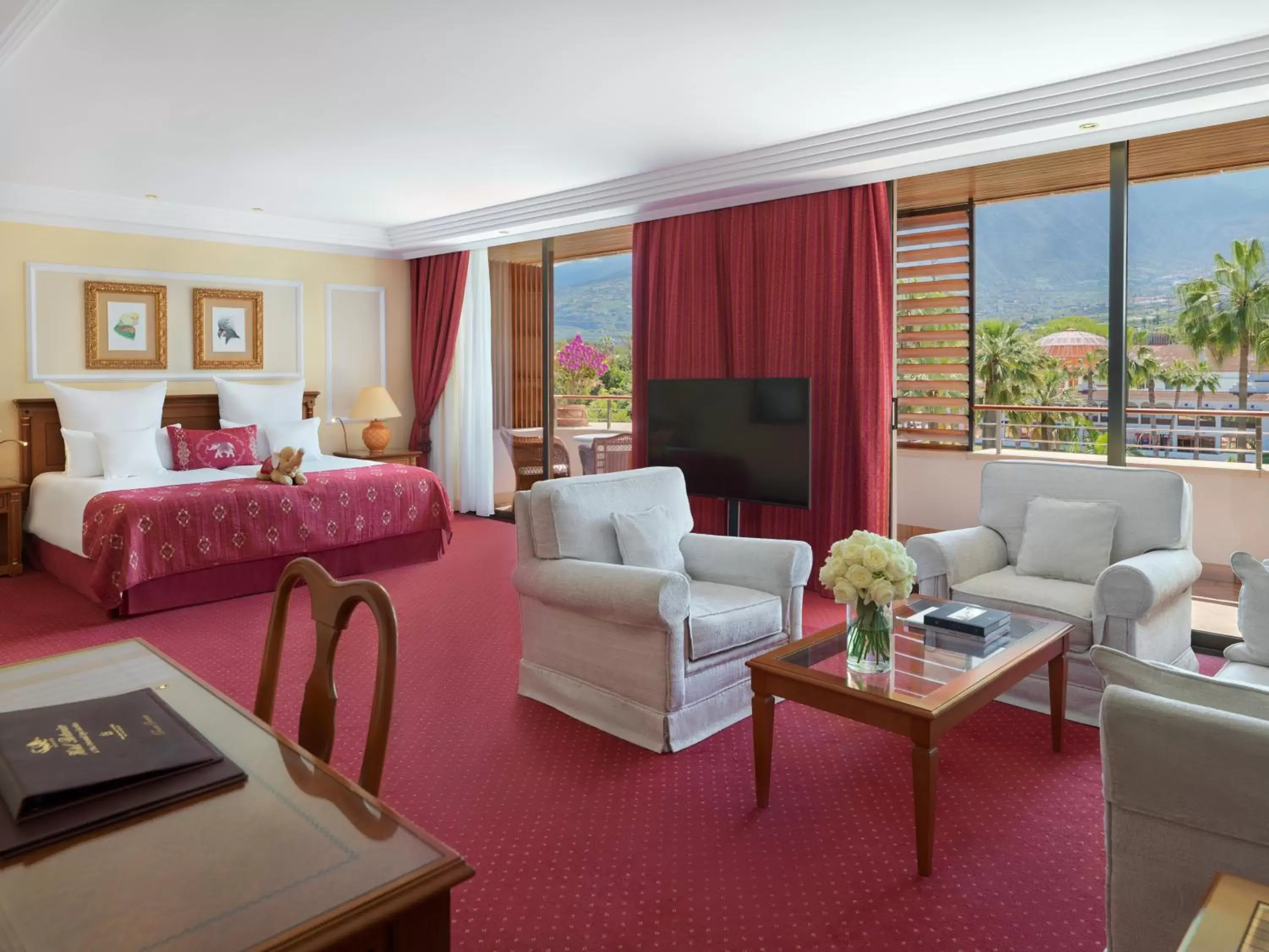 Ambassador Pet Friendly Jr. Suite in Hotel Botanico y Oriental Spa Garden Ambassador Pet Friendly Jr. Suite in Hotel Botanico y Oriental Spa Garden