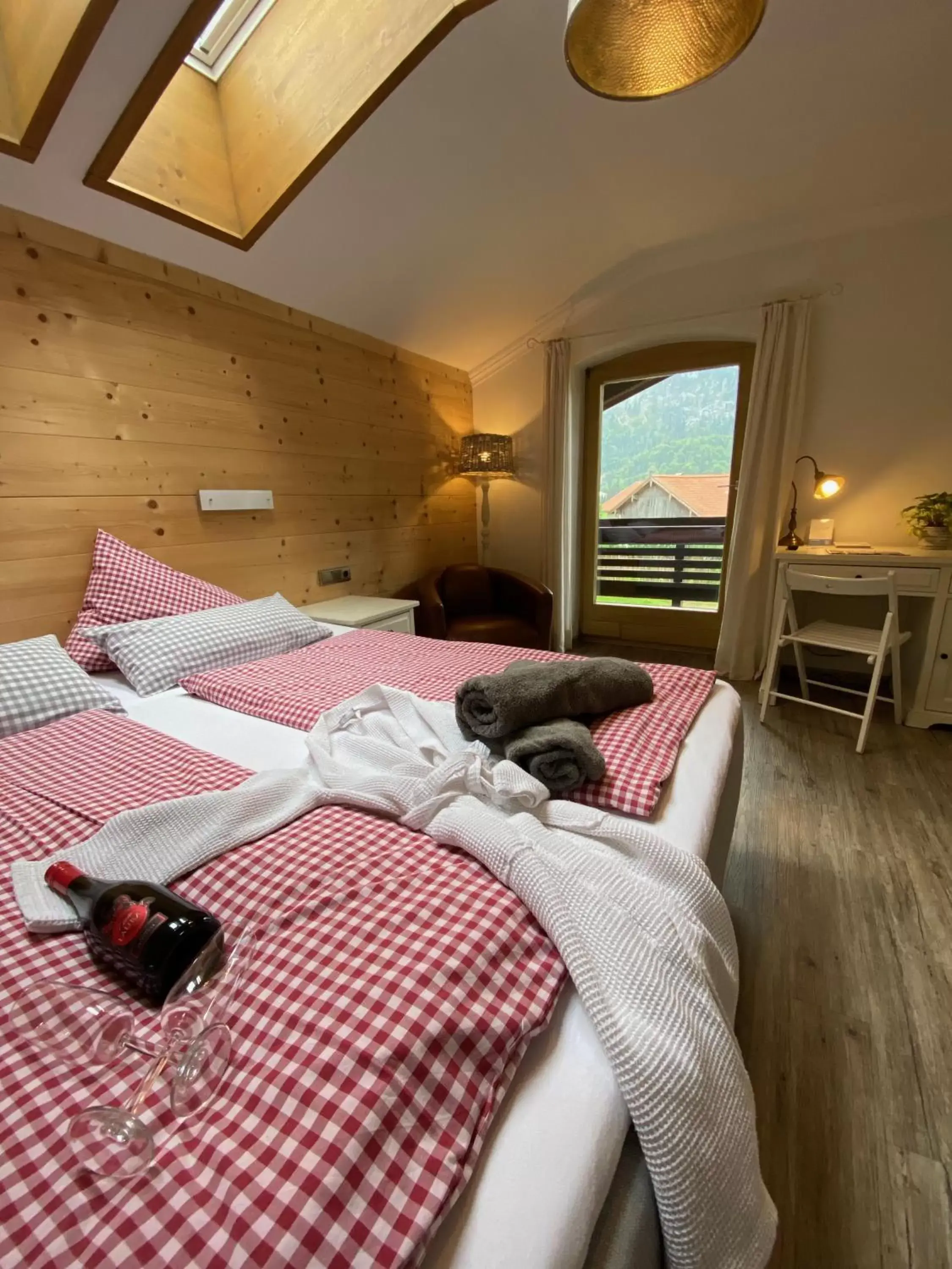 Double Room with Balcony - single occupancy in Alpinhotel INzeller Double Room with Balcony - single occupancy in Alpinhotel INzeller