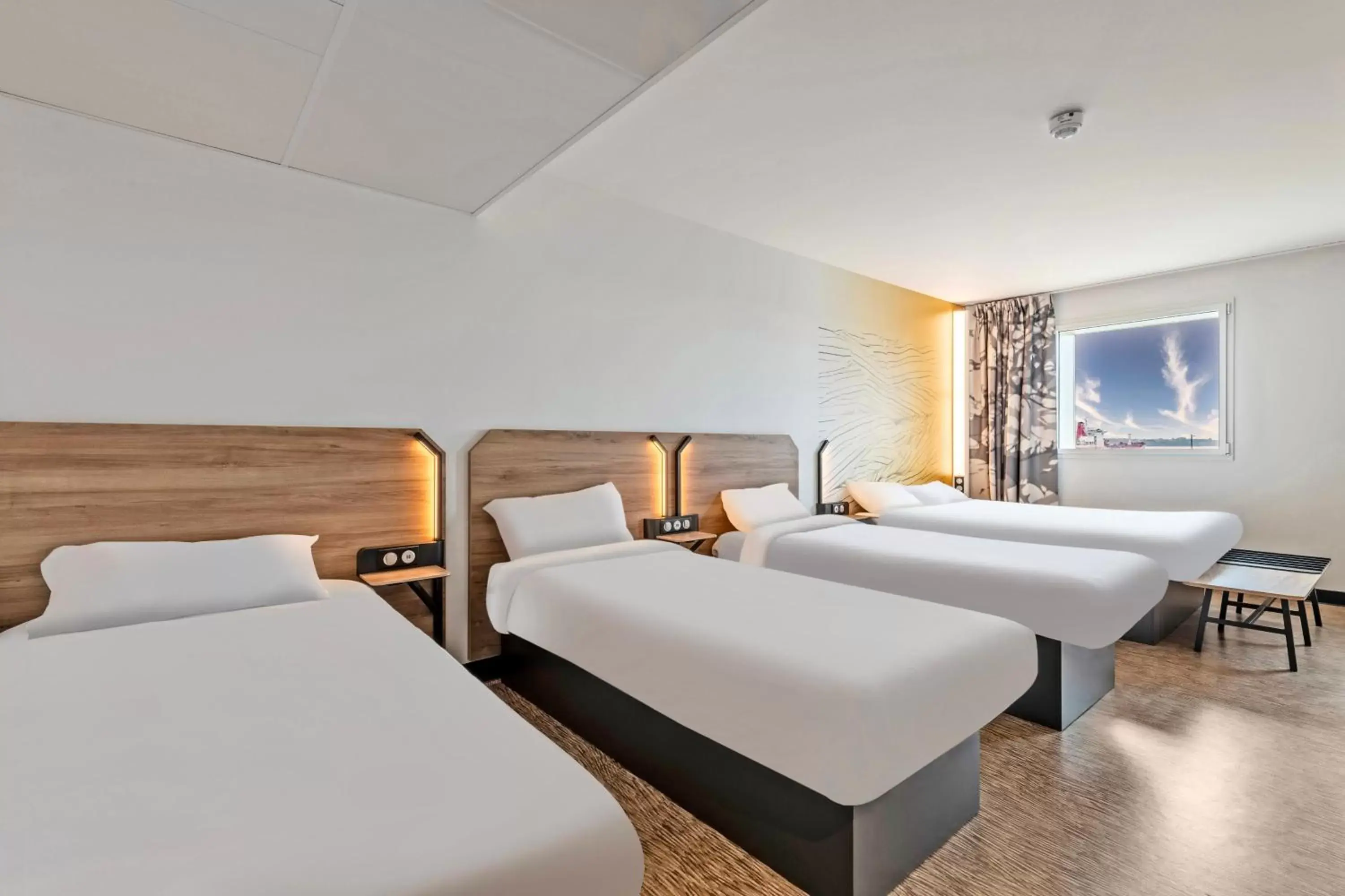 Family Room in B&B HOTEL Brest Centre Port de Commerce Family Room in B&B HOTEL Brest Centre Port de Commerce