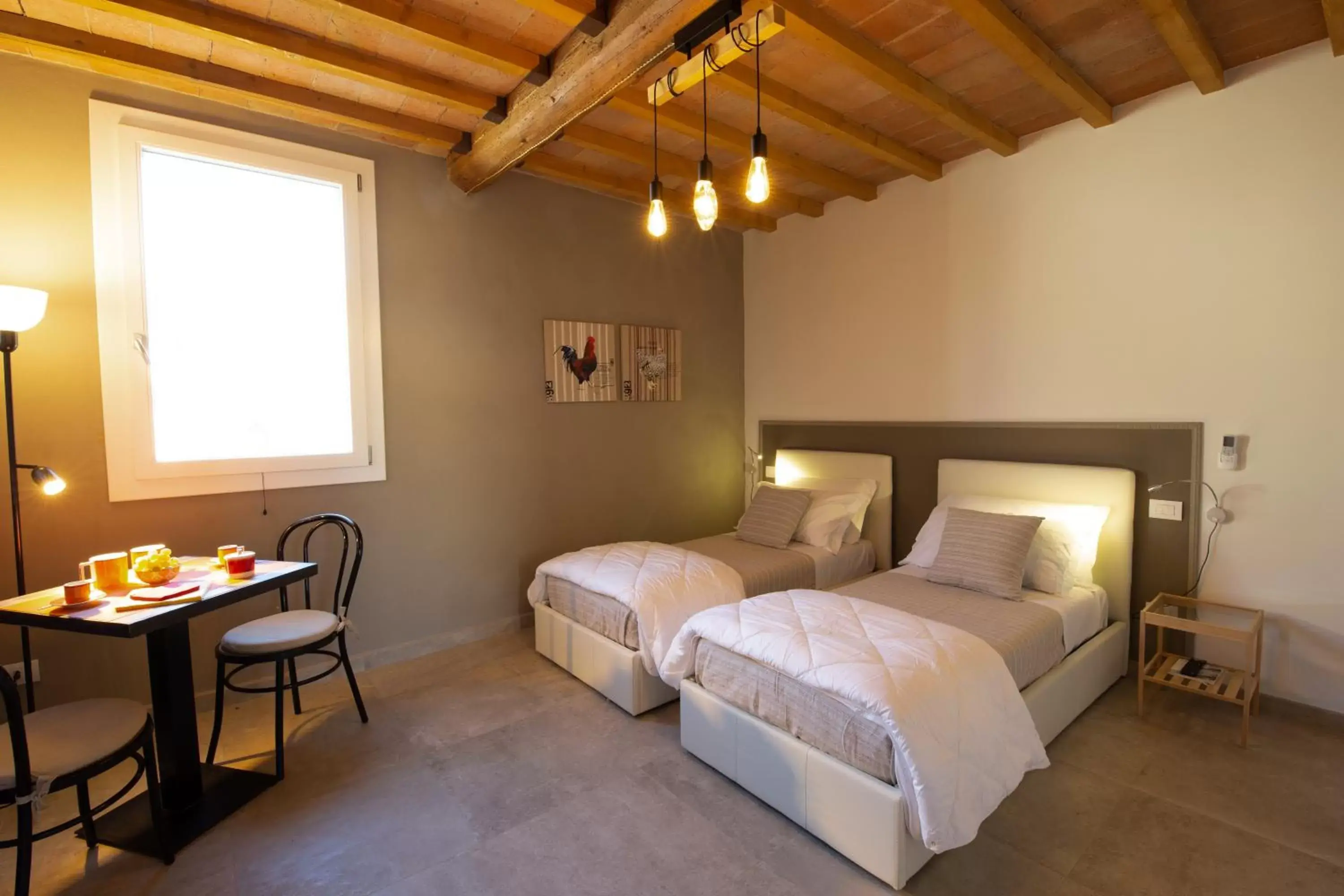 Twin Room with Pool View in La Casa di Valeria - Modena Twin Room with Pool View in La Casa di Valeria - Modena