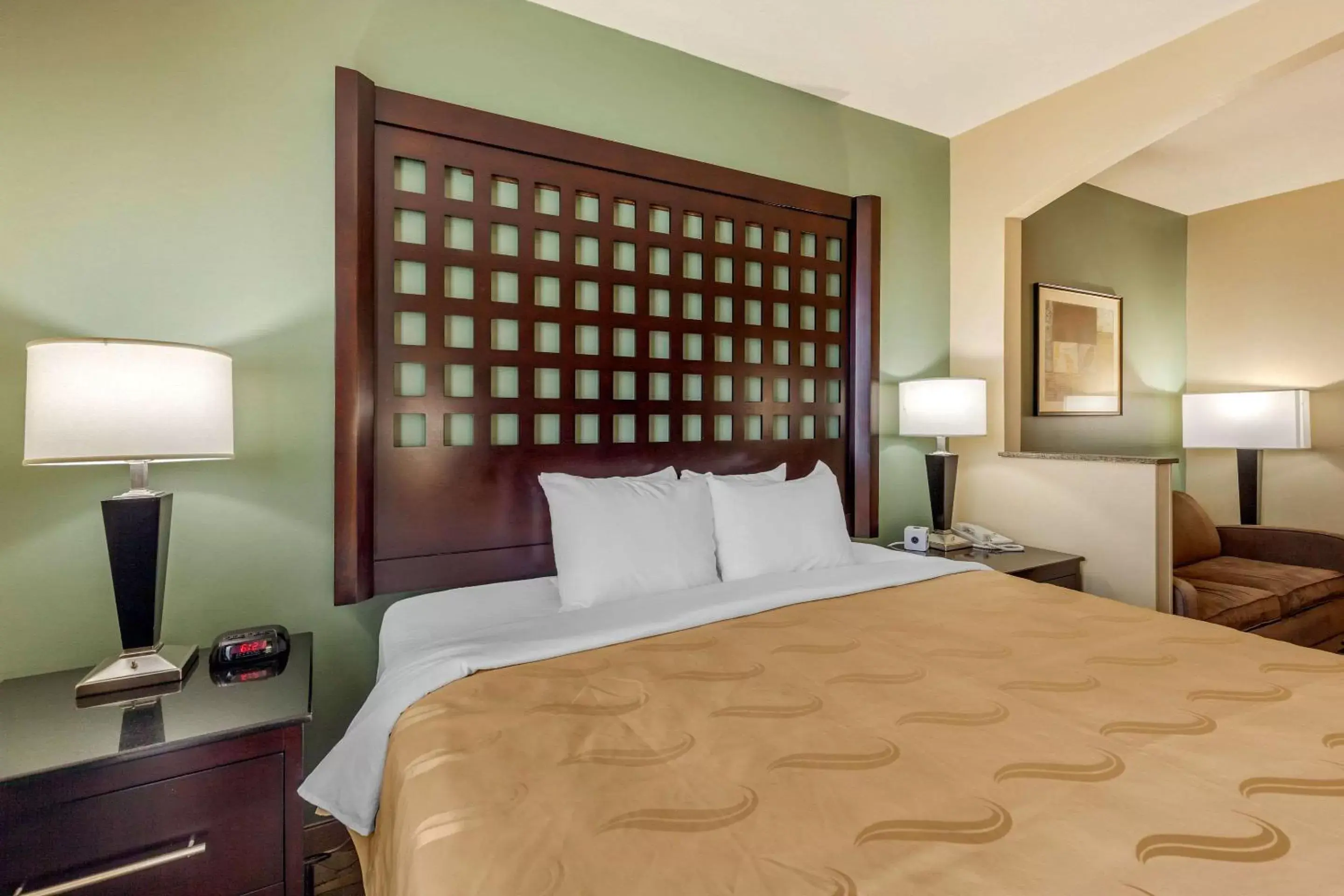 King Suite with Sofa Bed - Non-Smoking in Quality Inn & Suites Durant King Suite with Sofa Bed - Non-Smoking in Quality Inn & Suites Durant